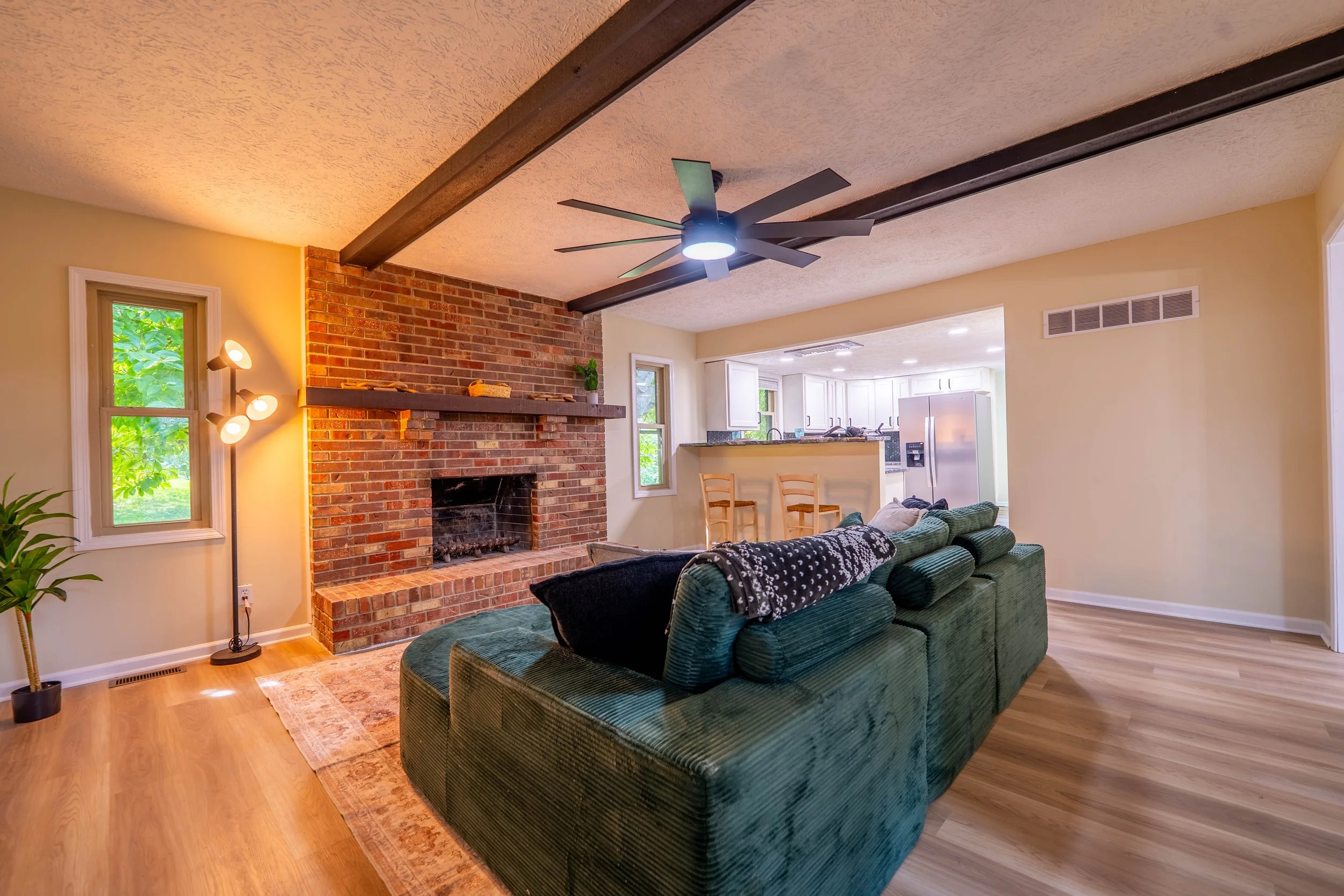71 E Wildwood Drive-11.jpg