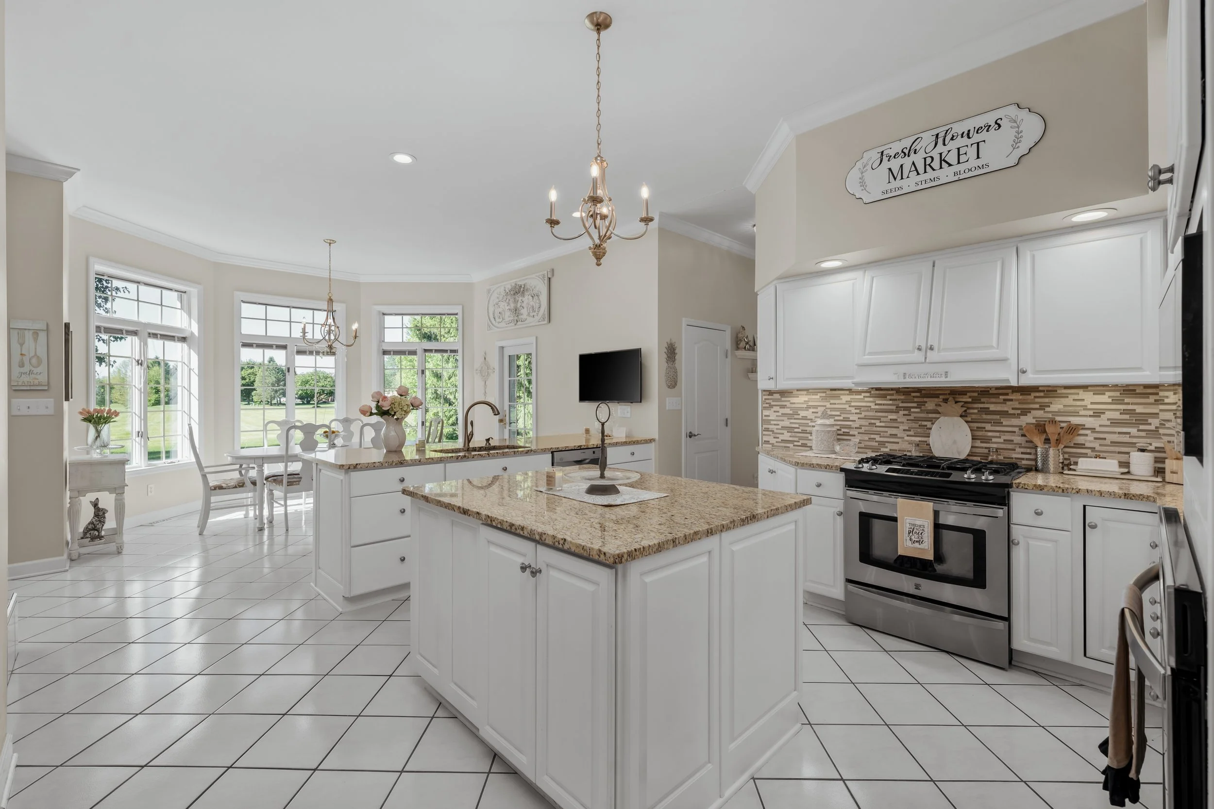 7109 W St Andrews Ave-17.jpg