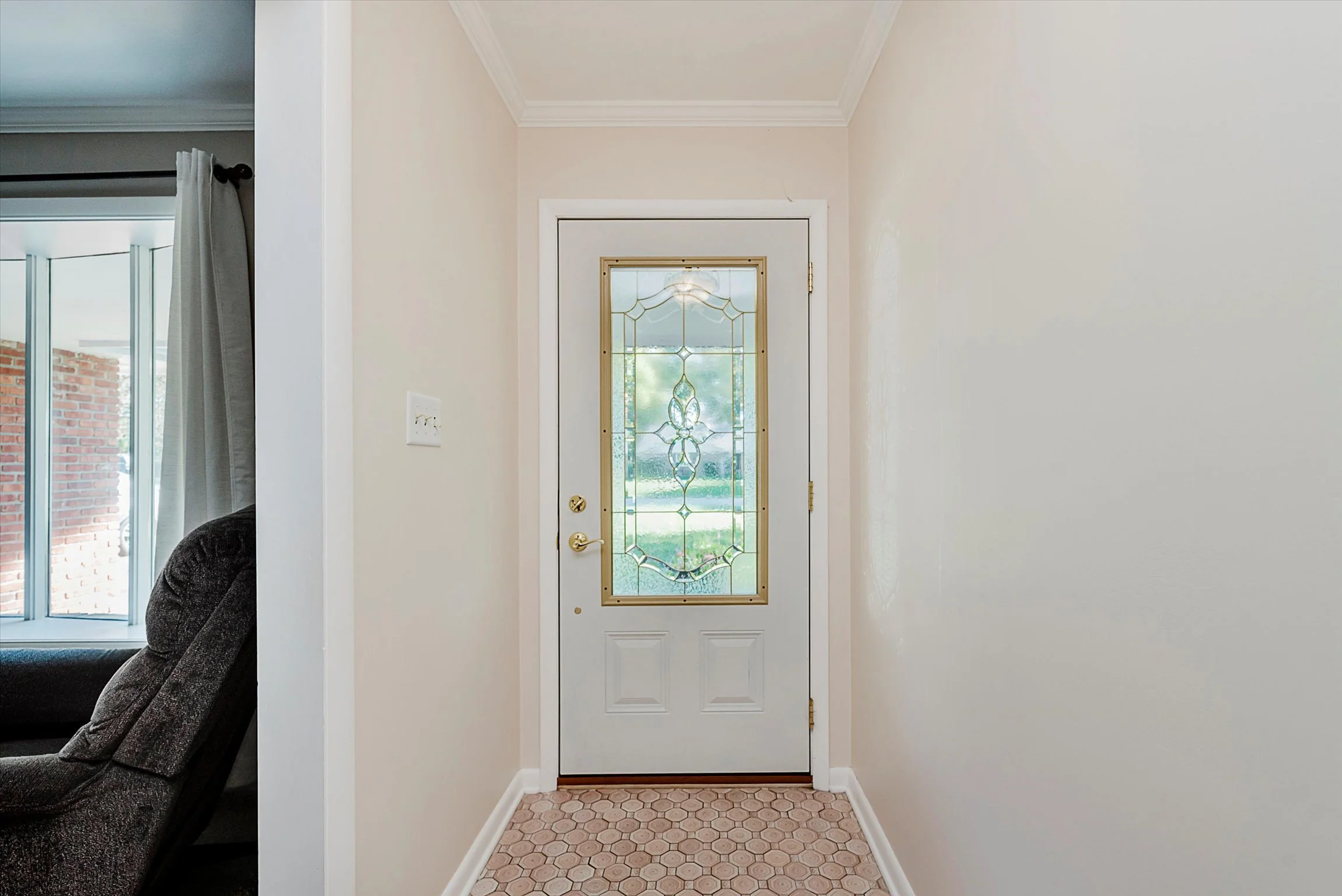 03-03_Entry.jpg