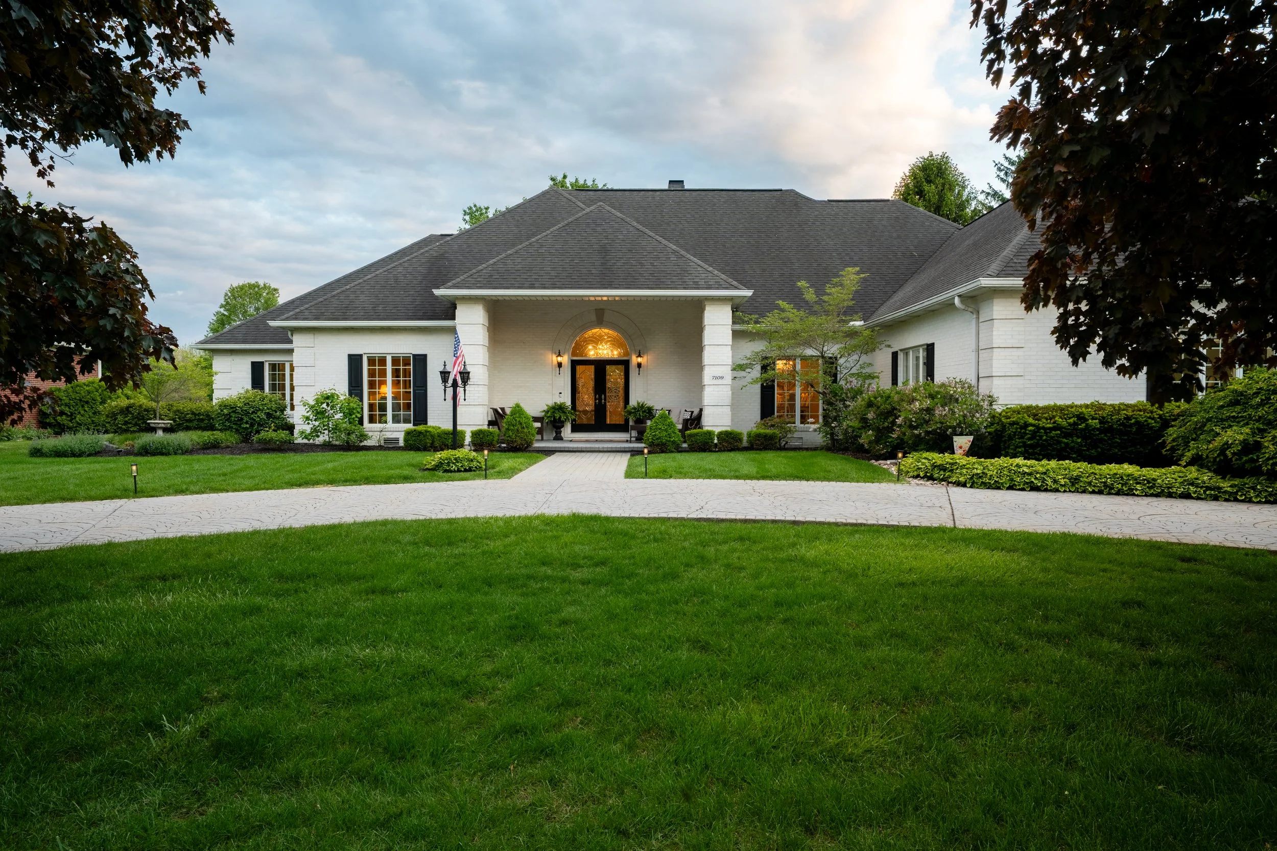 7109 W St Andrews Ave-8.jpg