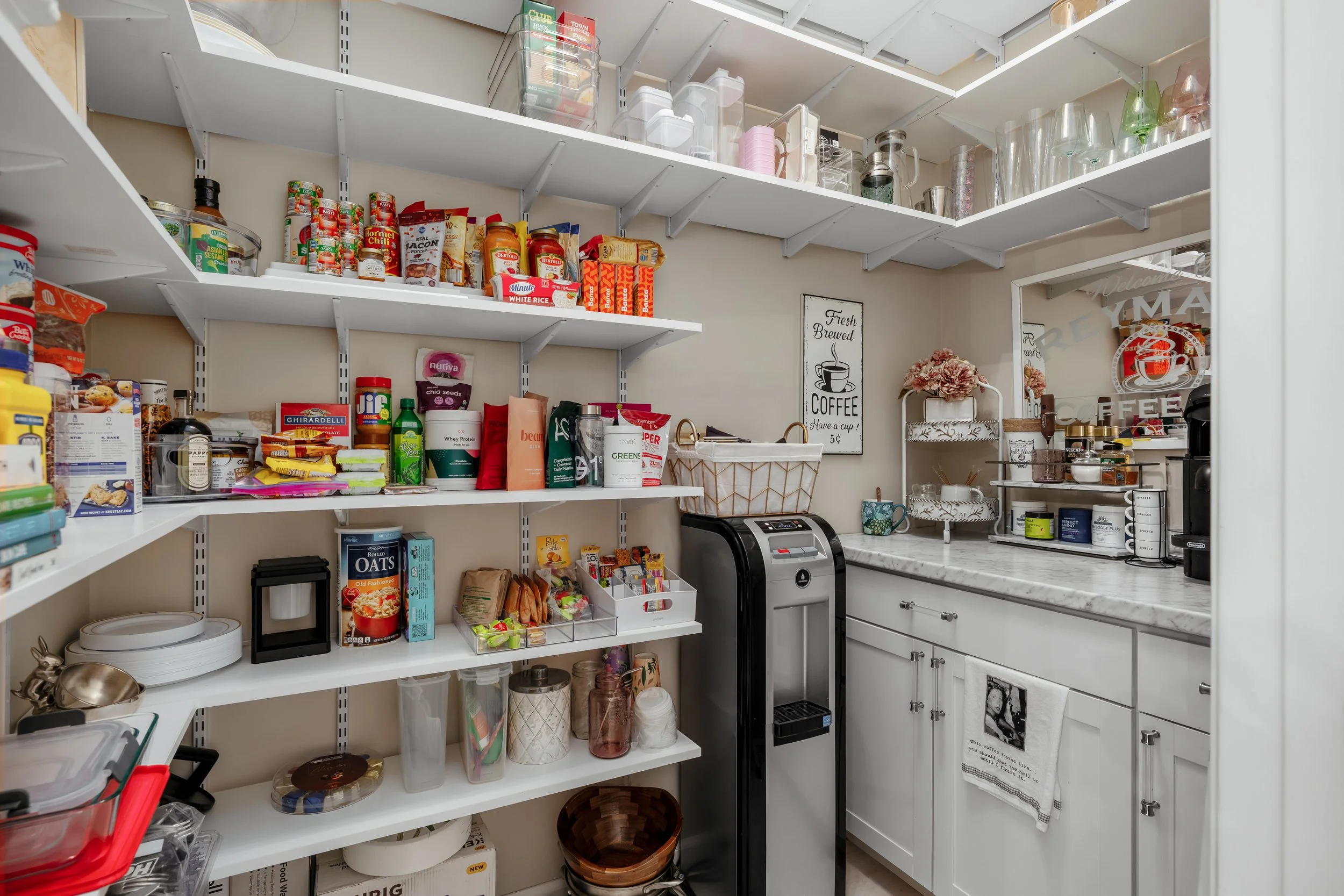 7109 W St Andrews Ave-37.jpg