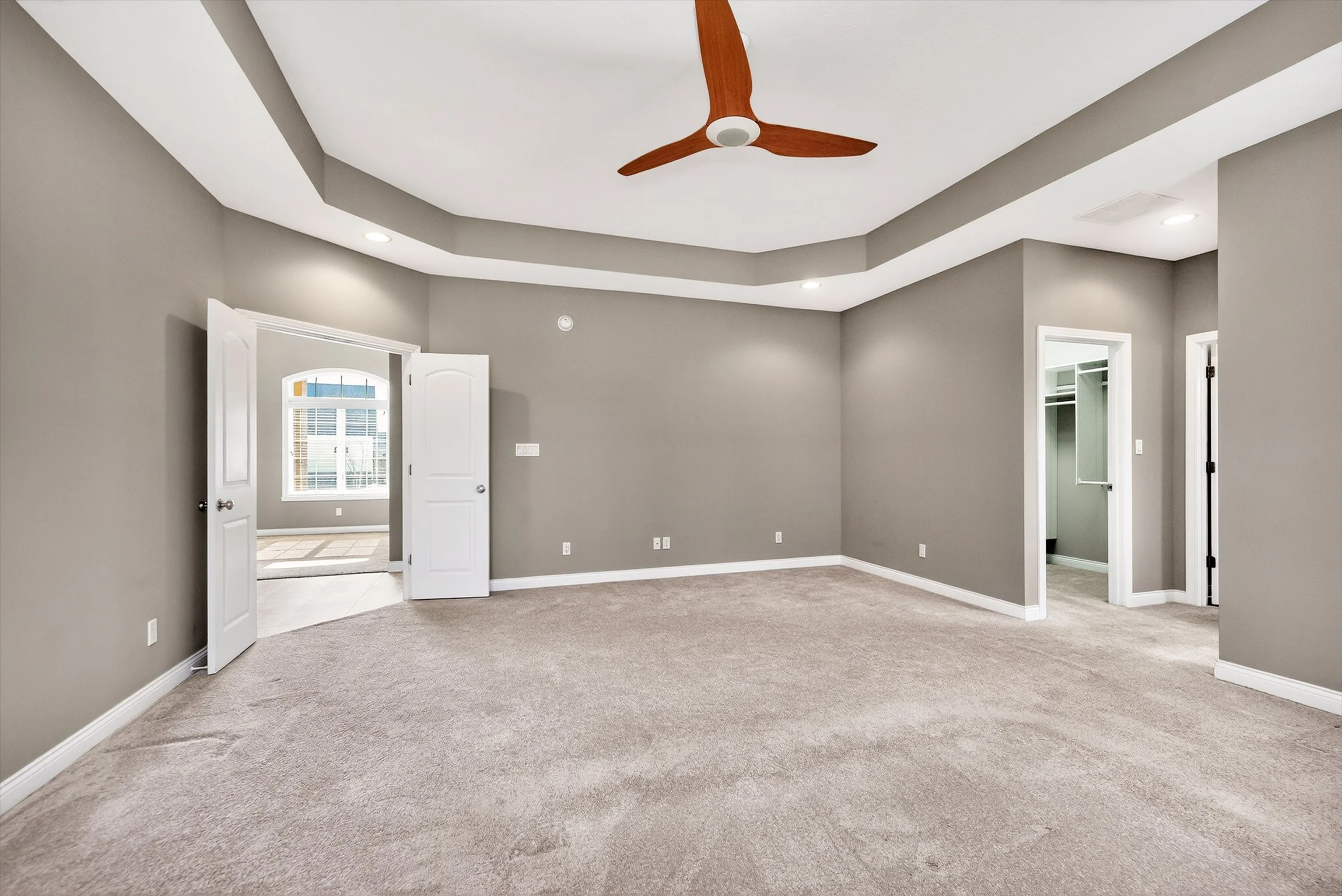 23-23_Primary Bedroom.jpg