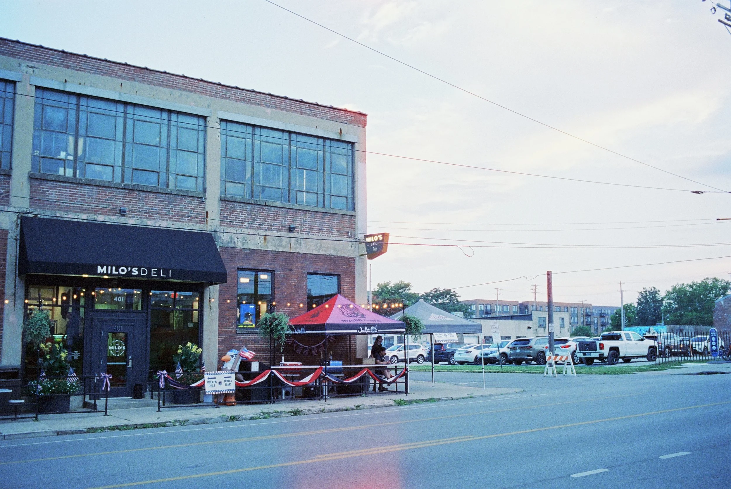 gifford3318016943-R1-32-33.JPG
