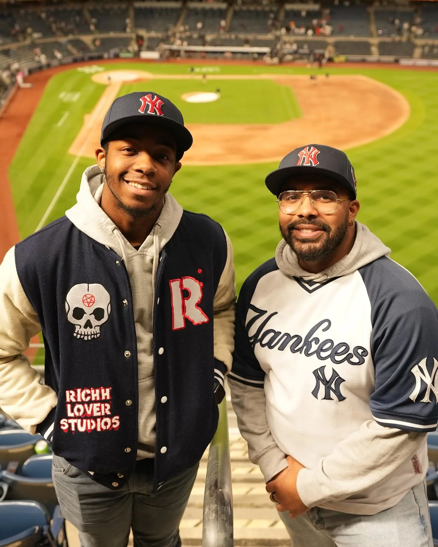 NEW YORK YANKEES VS. ASTROS BASEBALL GAME
YANKEE STADIUM ⚾️📍
.
#photographer #newyorkcity #collegelife #montclairstateuniversity #yankees #astros #bronx
