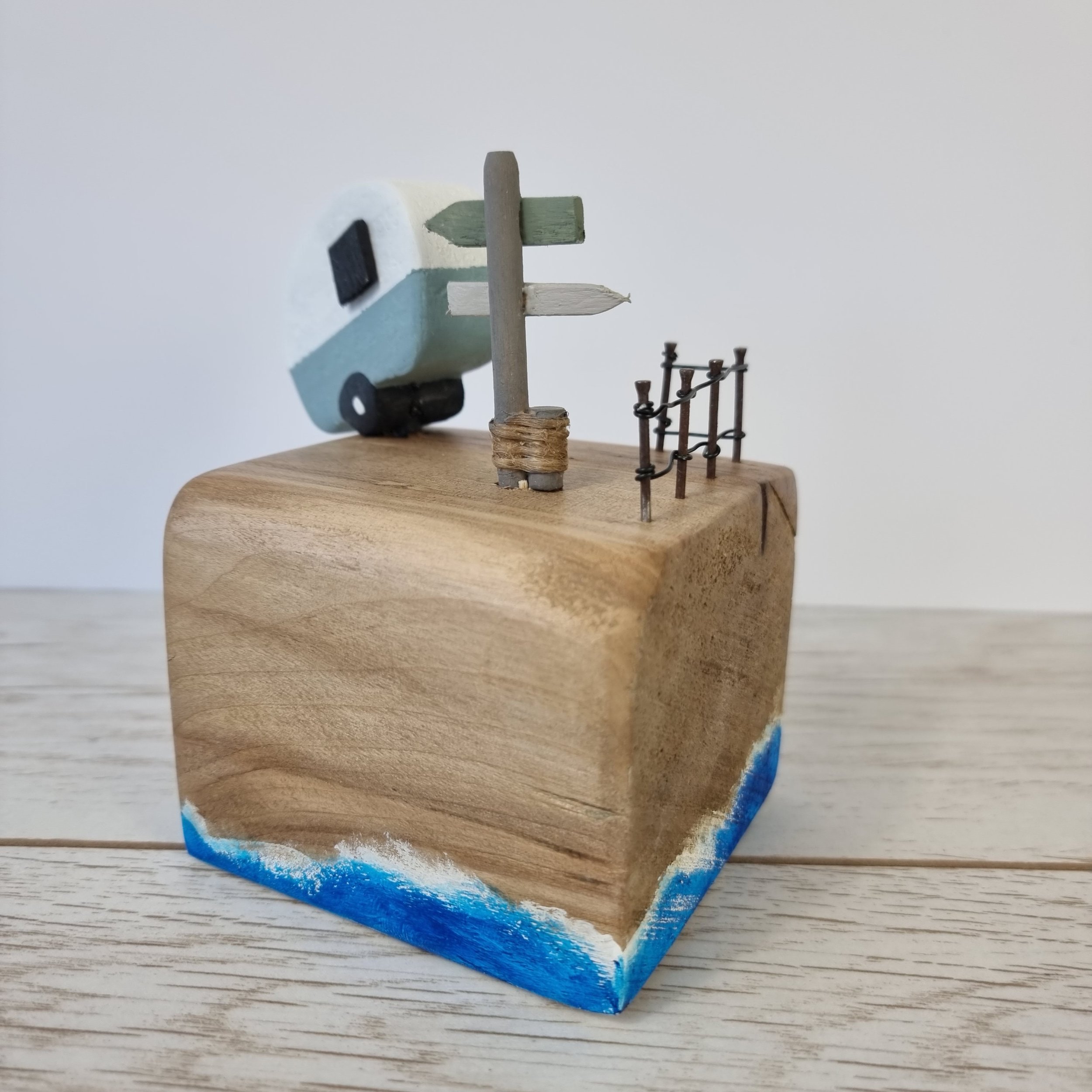 https://i.etsystatic.com/31531752/r/il/f025d0/3681212035/il_fullxfull.3681212035_lql8.jpg