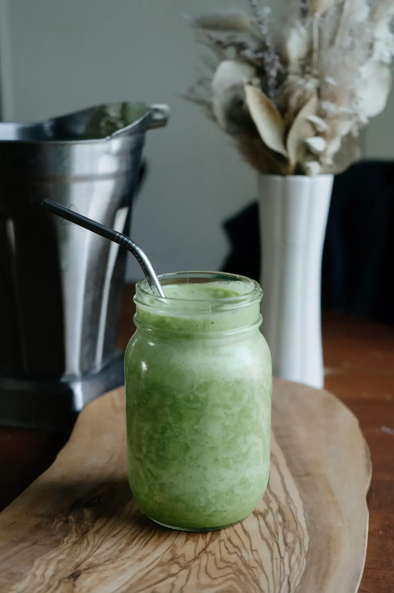 the ultimate green smoothie swirl