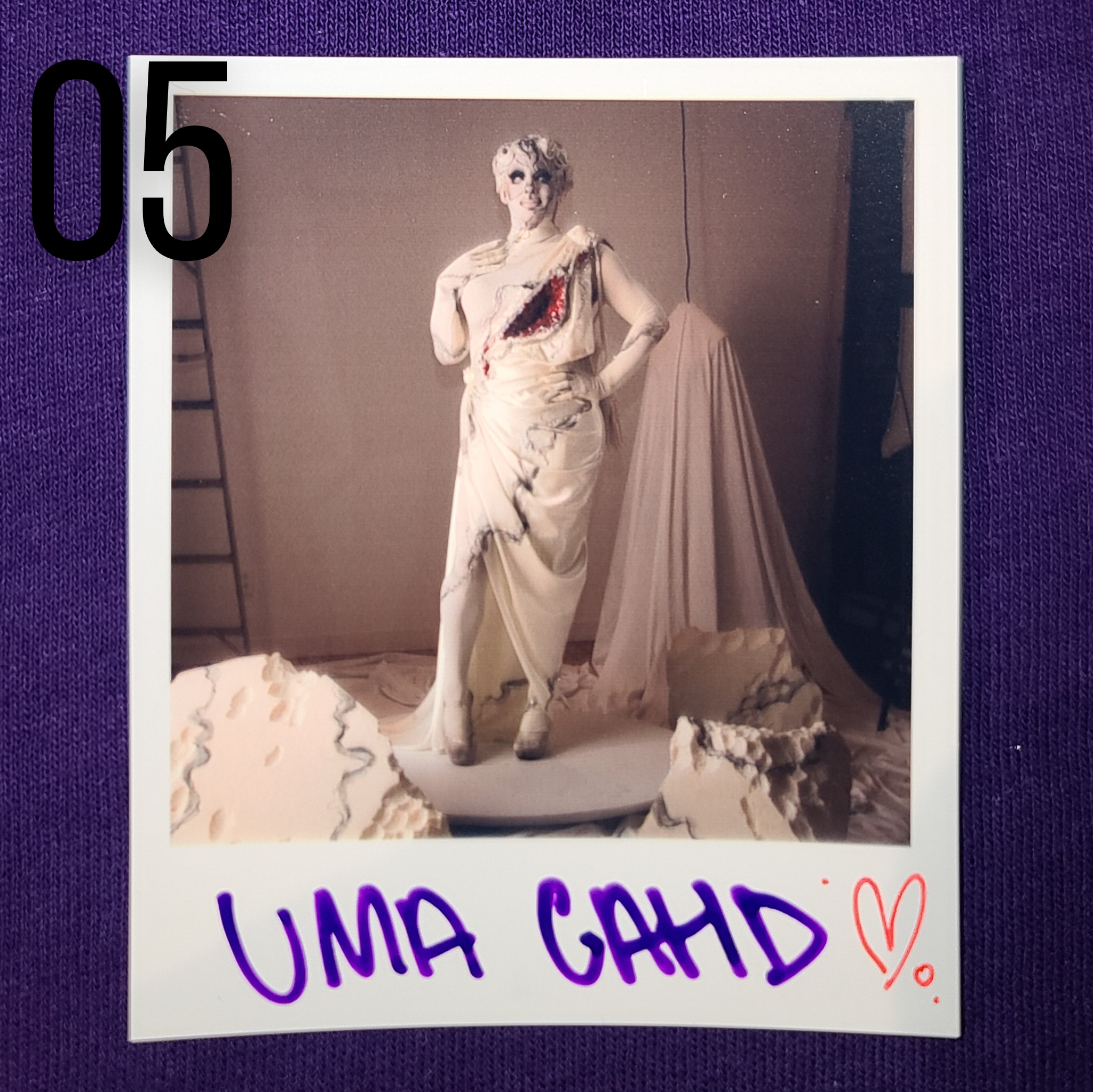 78 Statuesque Polaroid.png