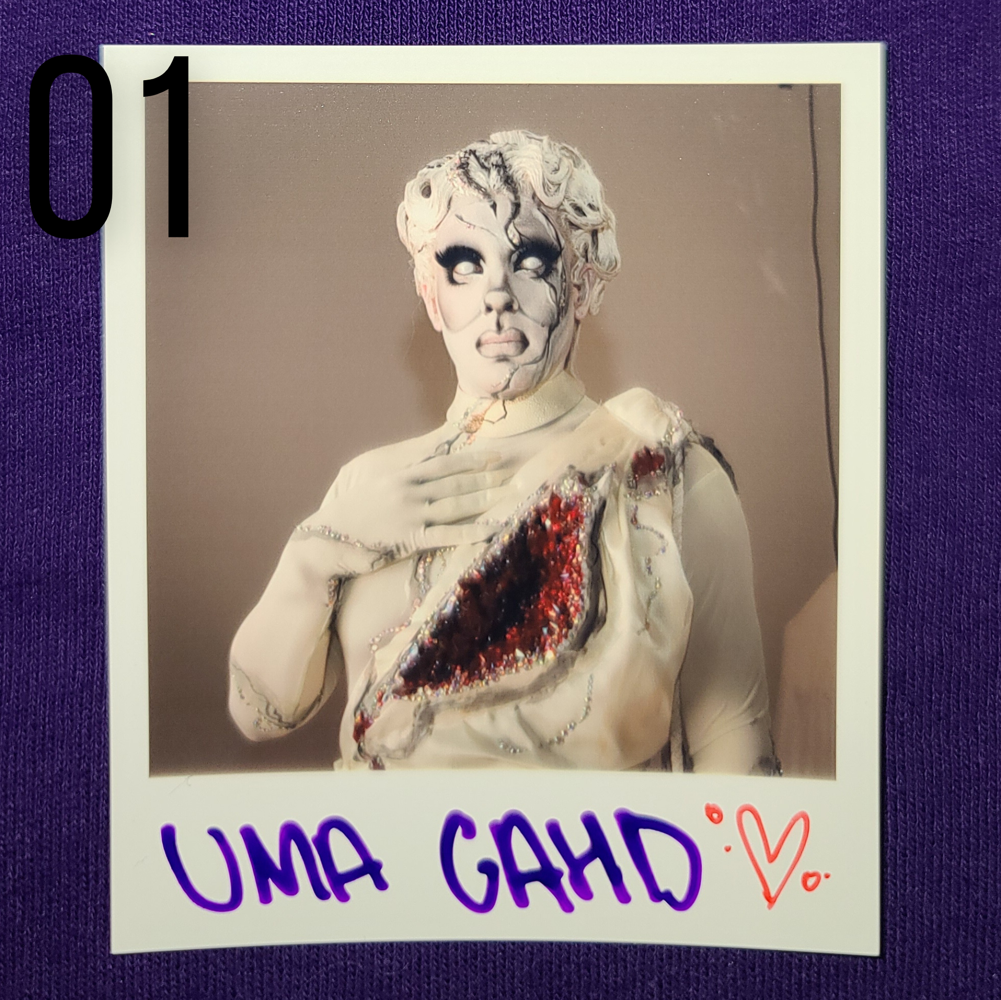 74 Statuesque Polaroid.png