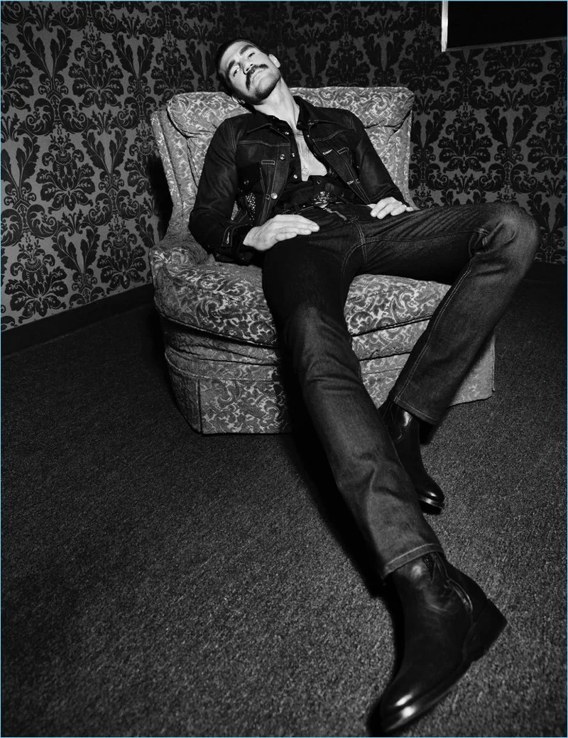 Henrik-Fallenius-2018-British-GQ-Style-004.jpg
