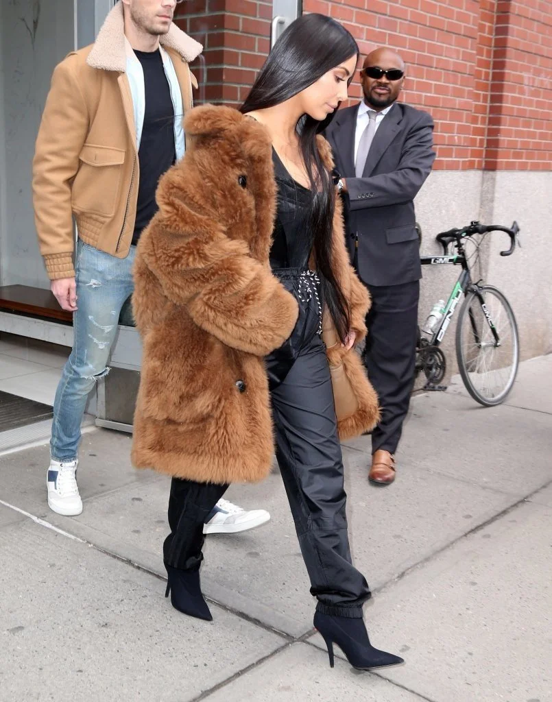 Kim+Kardashian+Simon+Huck+Step+Out+NYC+Nodw-REYxtVx.jpg