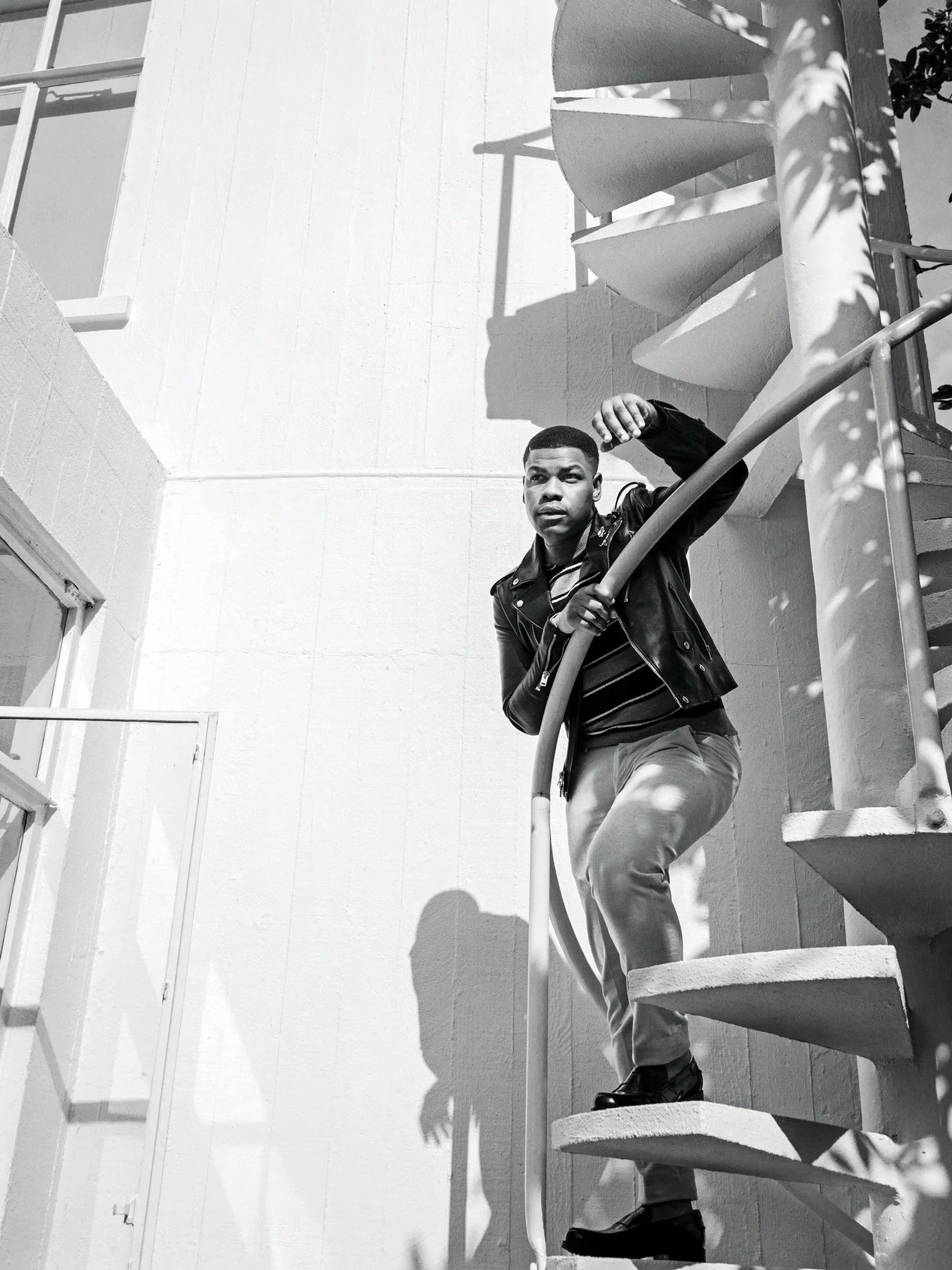 john-boyega-stairs-0817-GQ-FEBO14-01.jpg.jpg