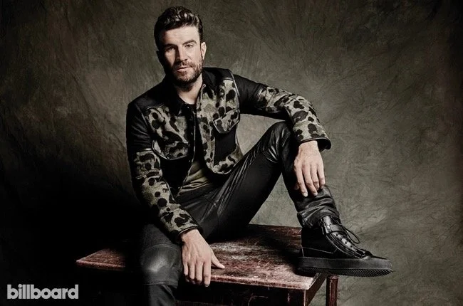 sam-hunt-men-of-style-bb25-2015-billboard-01-650.jpg.jpg