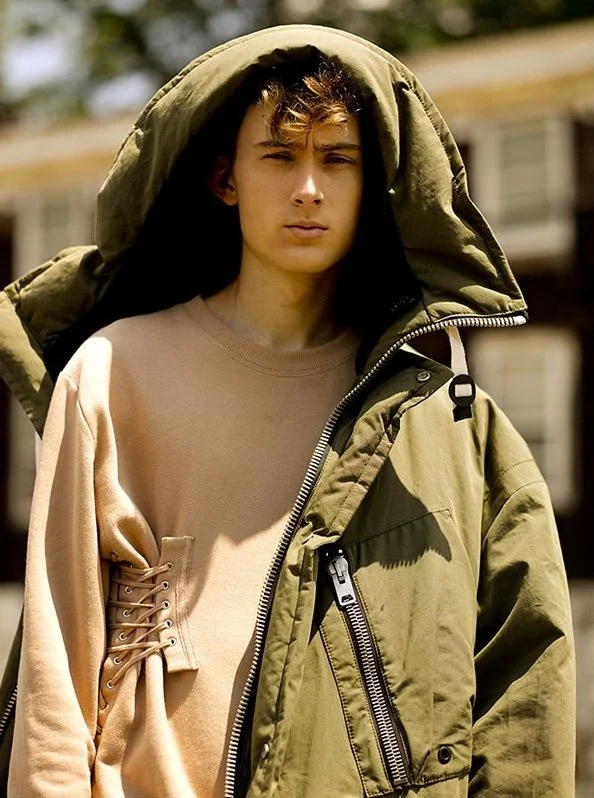 estranged-fw16-editorial-01 copy.jpg