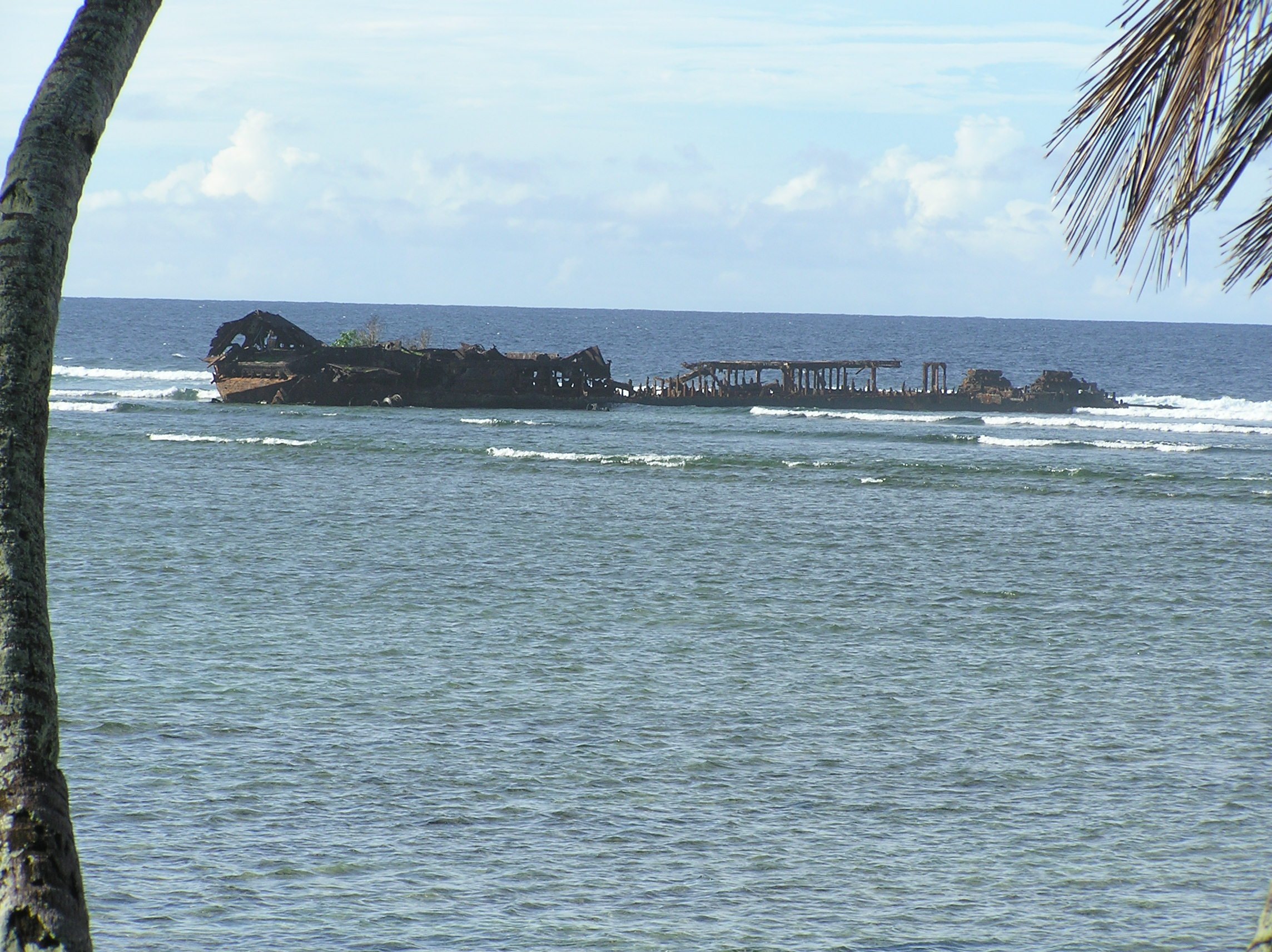 Album 15 -  2003-04 Tuvalu trip 091.jpg
