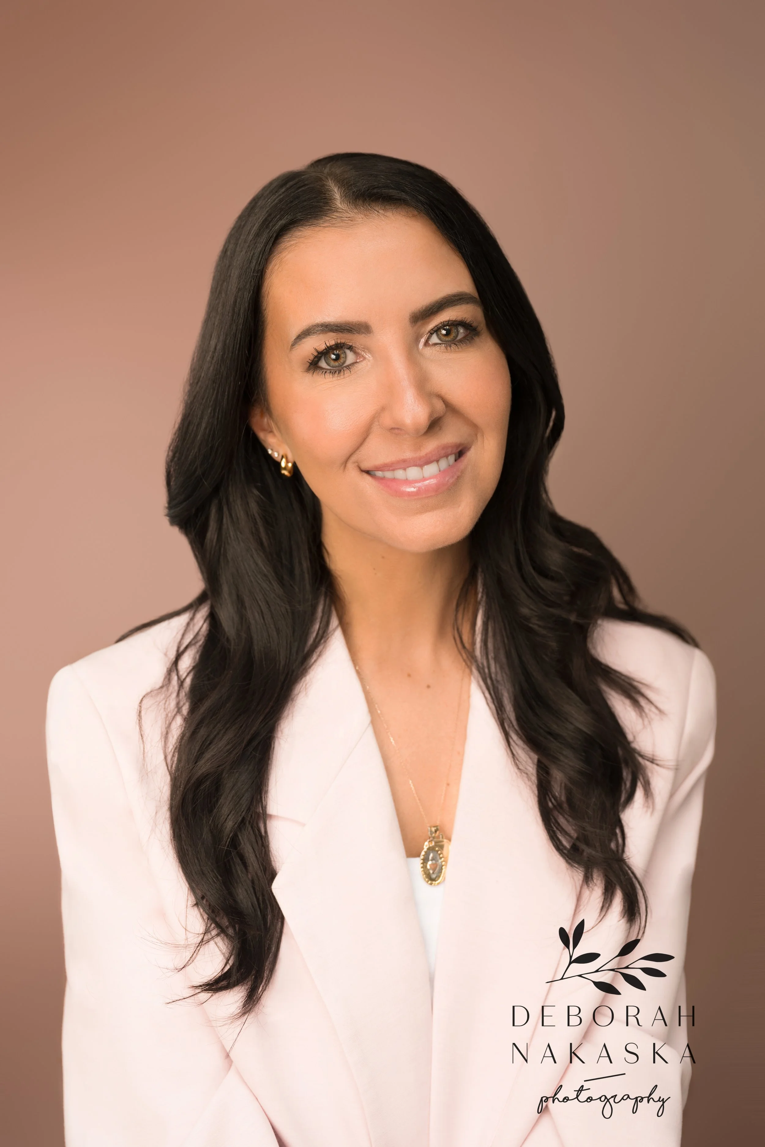 DeborahNakaskaPhotographyBranding-6.JPG