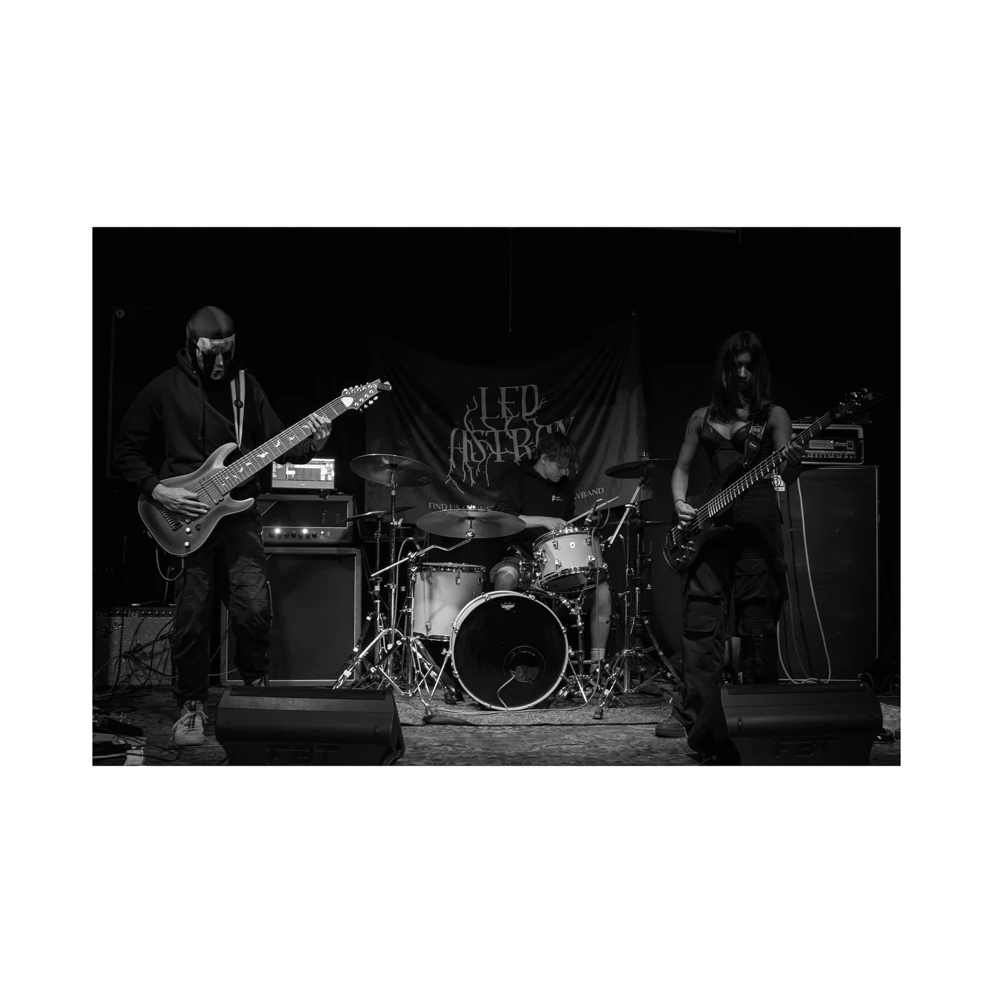 Awesome night at @brightonelectricstudios with Led Astray! Cant wait to see you guys again!