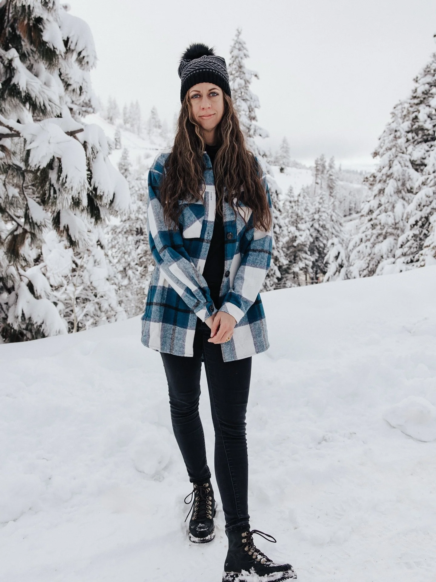 Resting doesn&rsquo;t always translate to feeling calm and here&rsquo;s why &hellip;

When the body slows down, awareness increases. Physical sensation can become louder. Emotions or internal energy can surface. A sense of activation can show up even