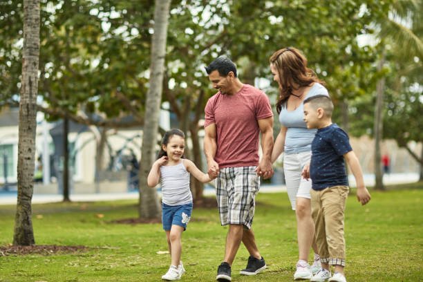 EMZ Multiservices - USCIS Certified Translations, Specializing in Spanish Translation | Traducciones Certificadas para USCIS