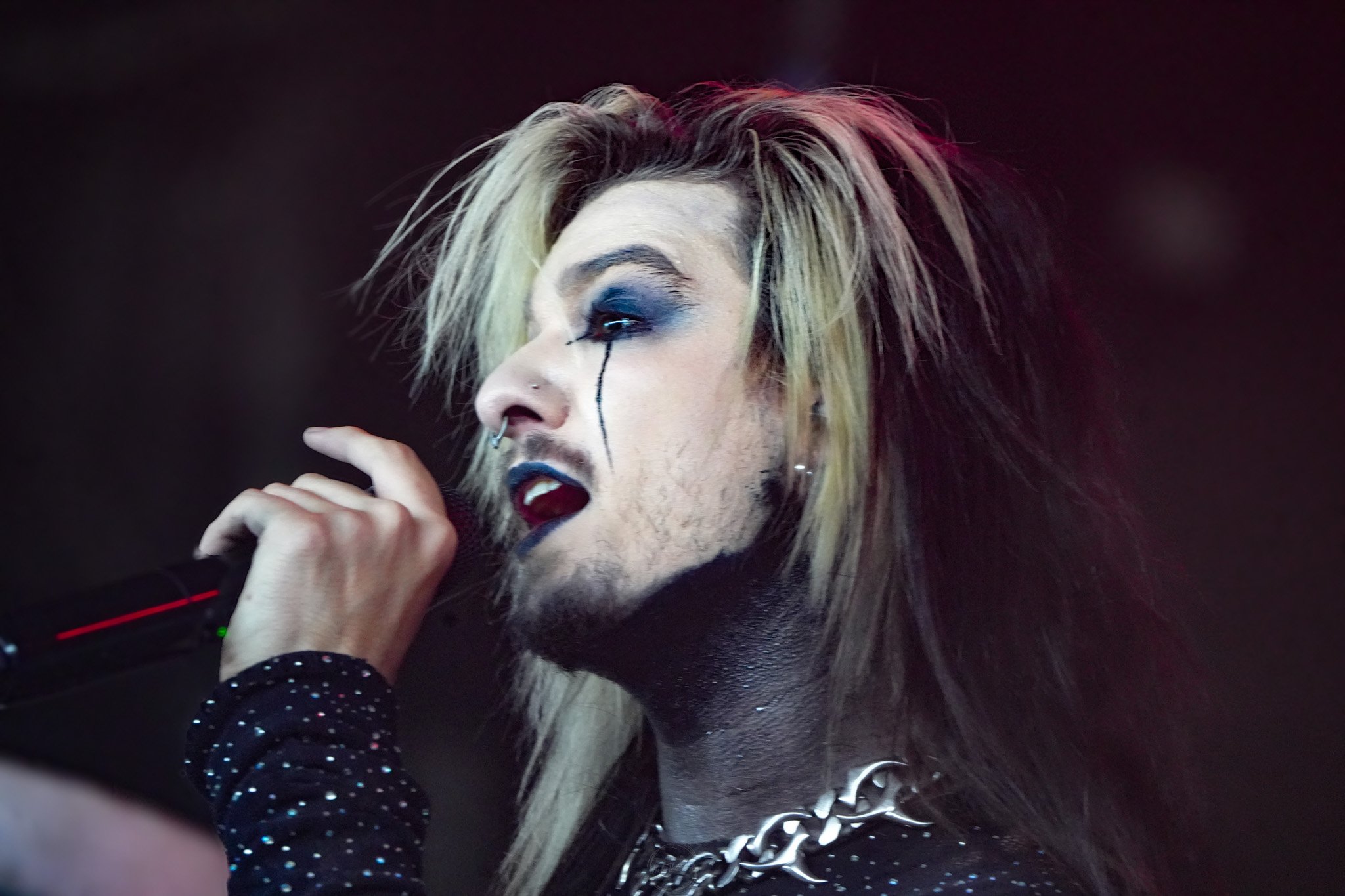 Dark Divine SOL-103.jpg