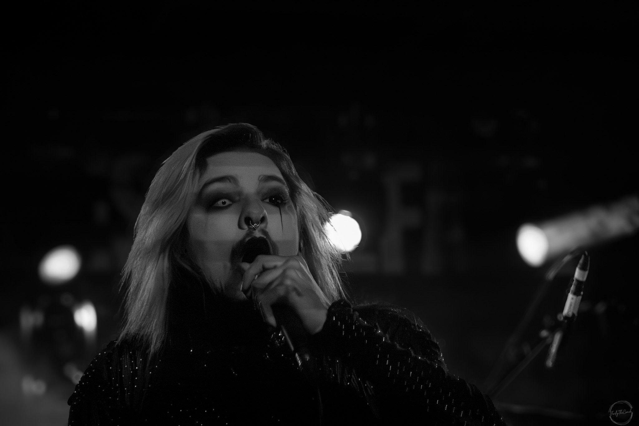 Gallows Tour - DD-050.jpg