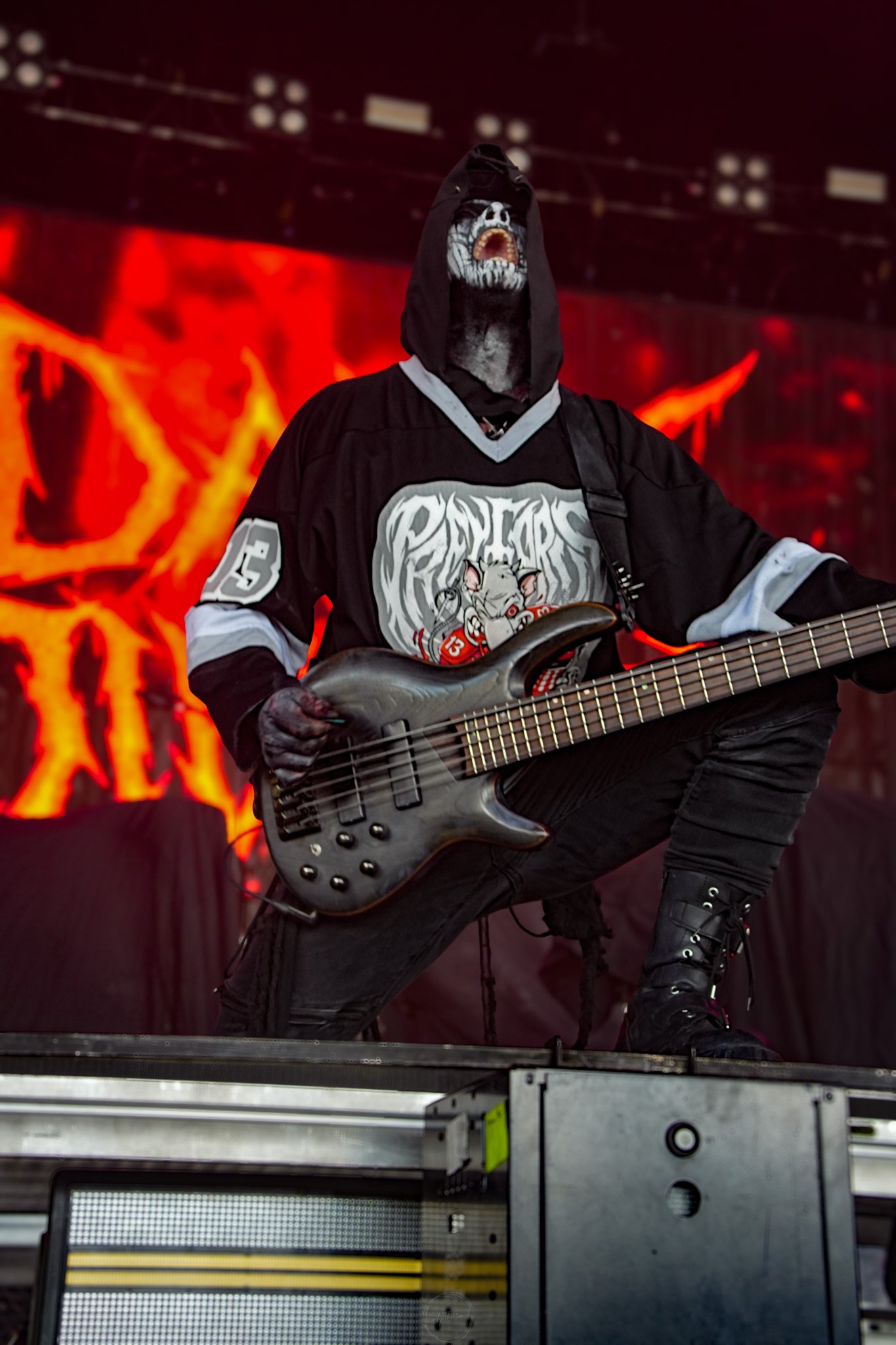 Dark Divine SOL-138.jpg