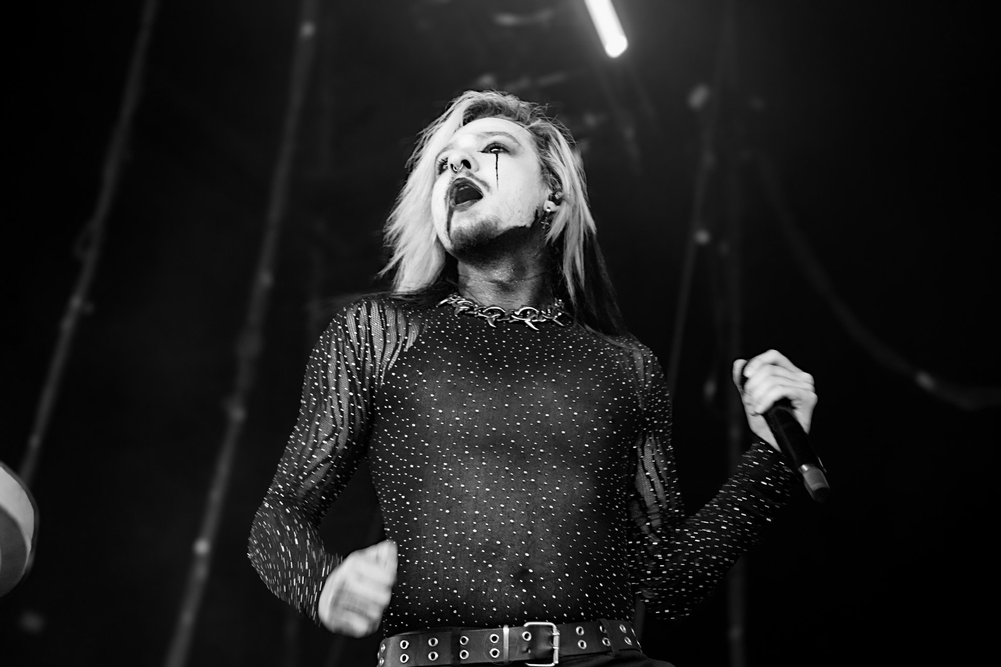 Dark Divine SOL-145.jpg