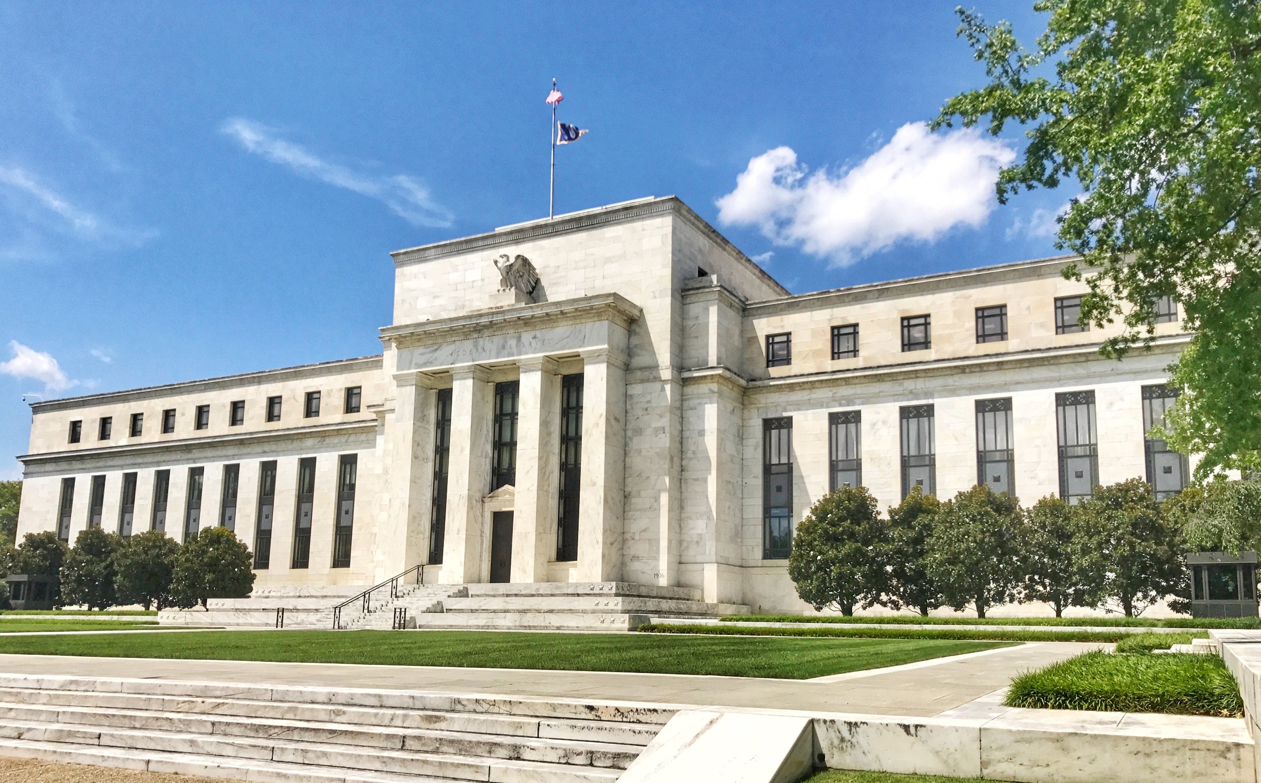 How the Federal Reserve Shapes the Economy Through Interest Rates