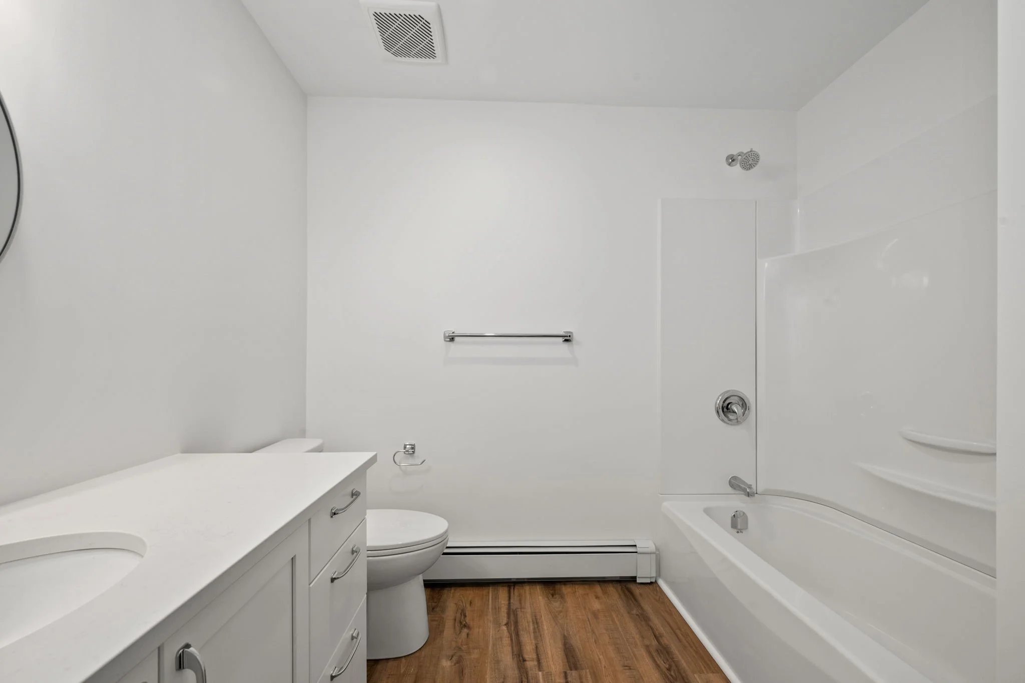 25-web-or-mls-196-lacewood-dr.jpg