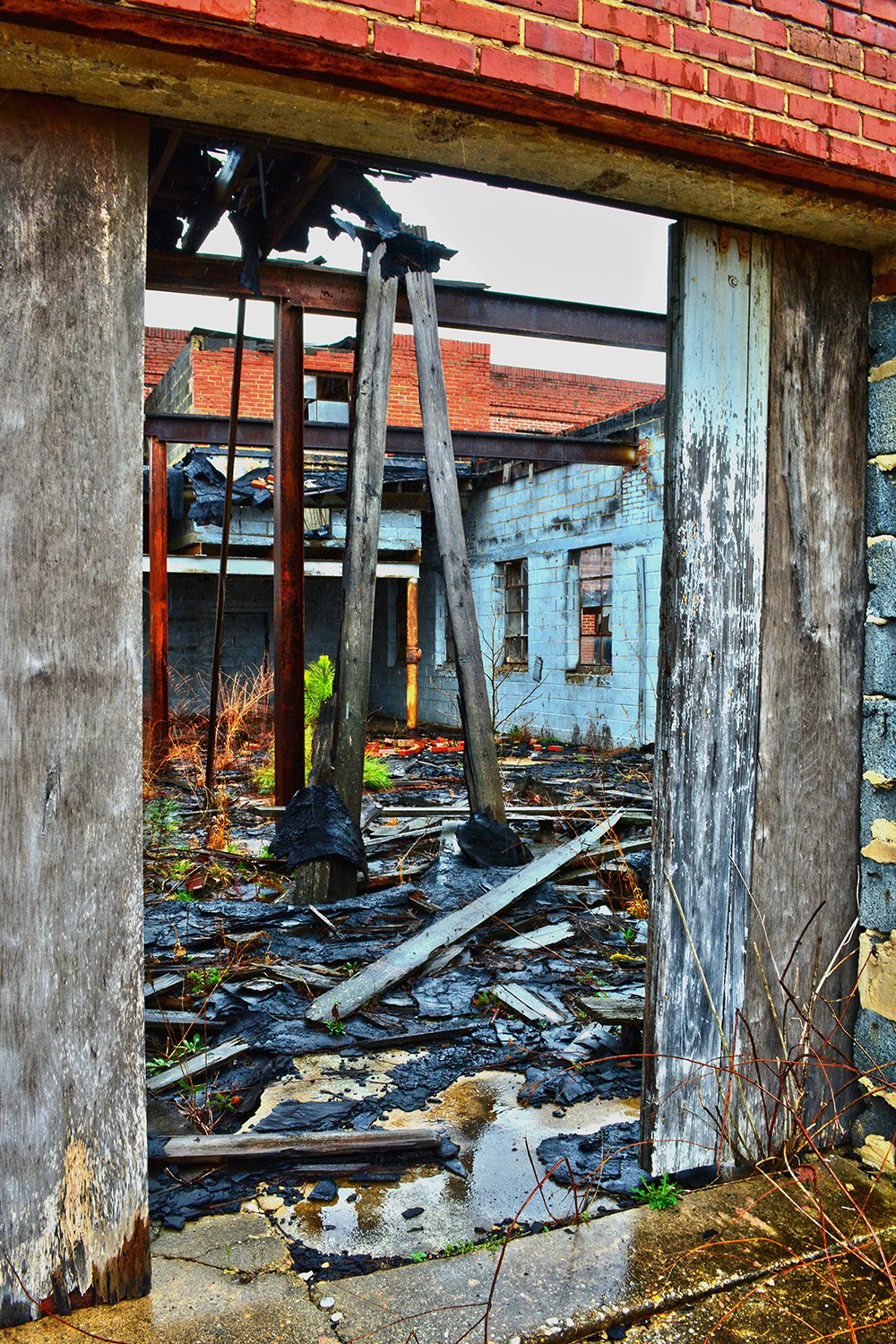 first doorway warhouse rt 460 shadowhgh HDR removed extra blue web .jpg