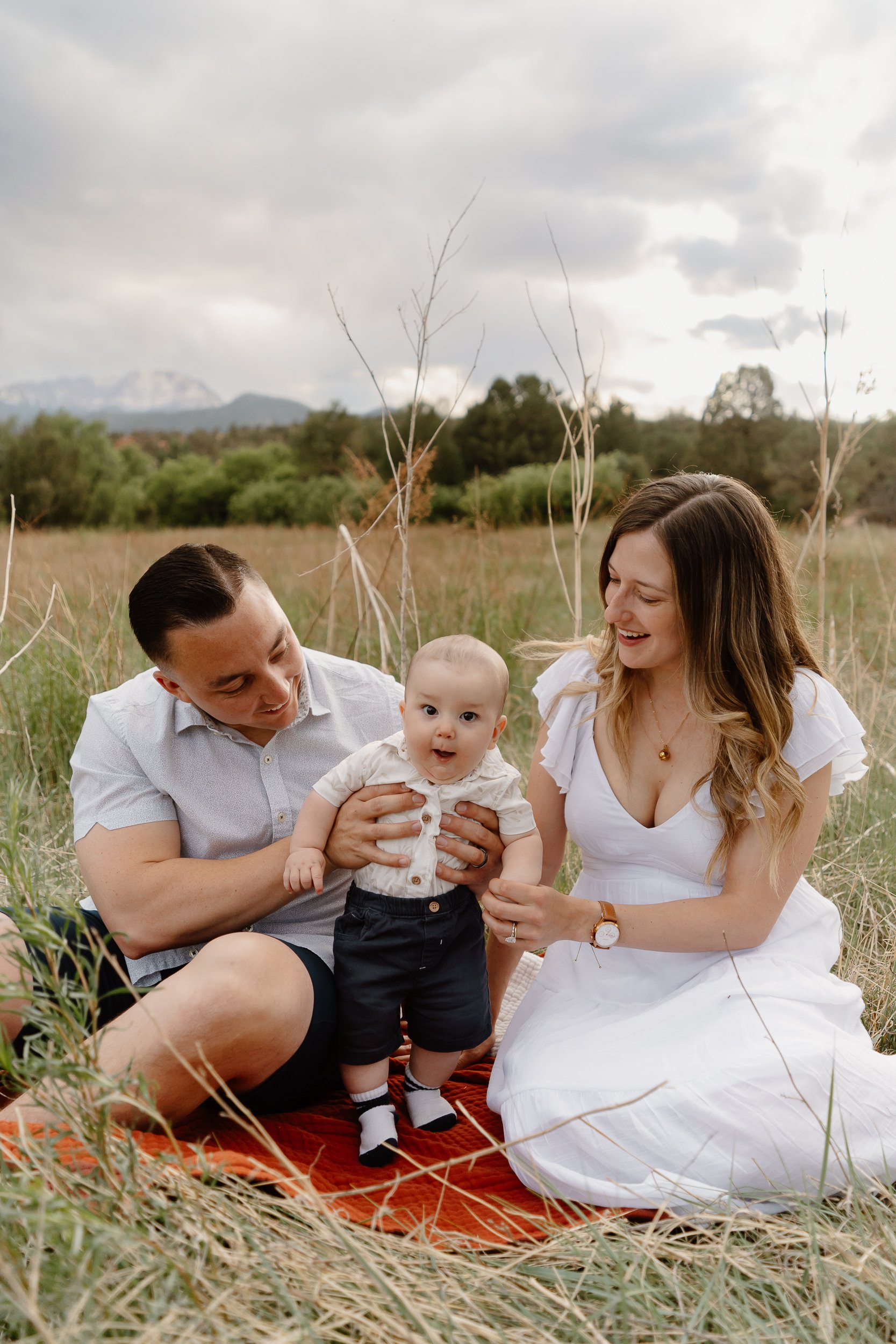 2024.06.01 Lara Family-12.jpg