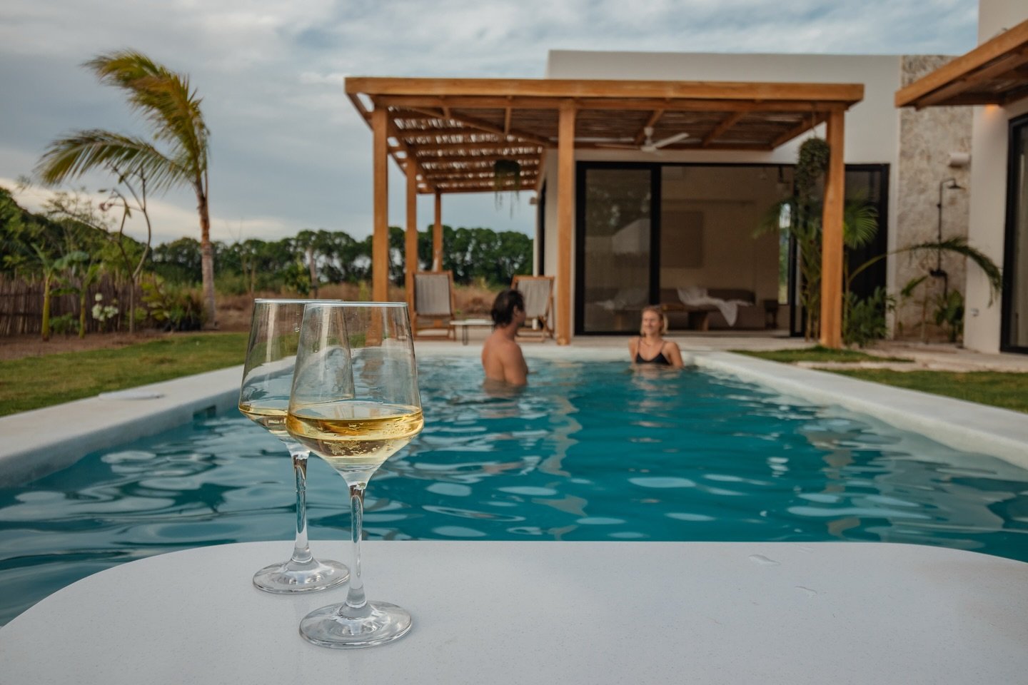 Imagine waking up and walking straight into this&hellip; 🌿☀️

Private pool. Mango trees swaying. Ocean breeze just minutes away.

At Po Popoyo, your villa is more than a stay &mdash; it&rsquo;s your own peaceful hideaway on Nicaragua&rsquo;s Pacific