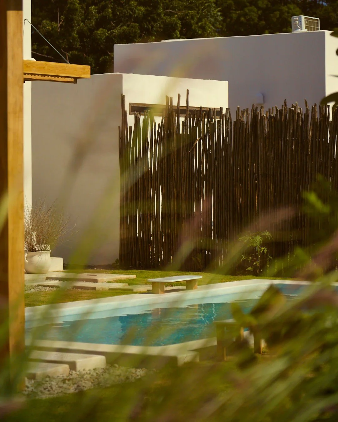 A quiet place to return to.

Space, comfort and thoughtful design, shaped for slow days by the ocean.

.
.
.

#surflife  #beachboutiquevilla