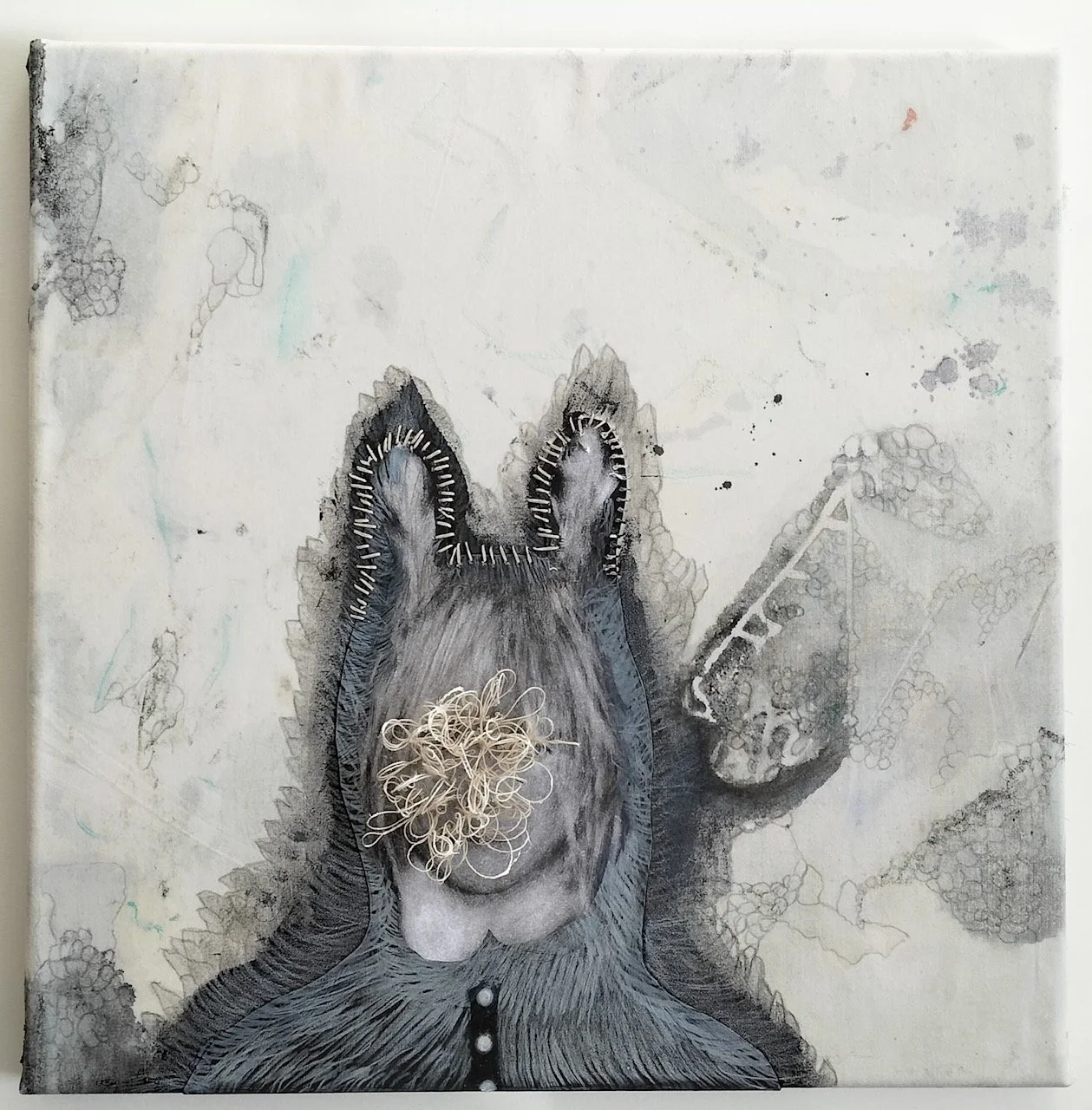 Clementine Oomes / ‘Gesloten gezicht, zelfportret ‘ / gemengde techniek op canvas / 50 x 50 cm / 2023 / verkocht