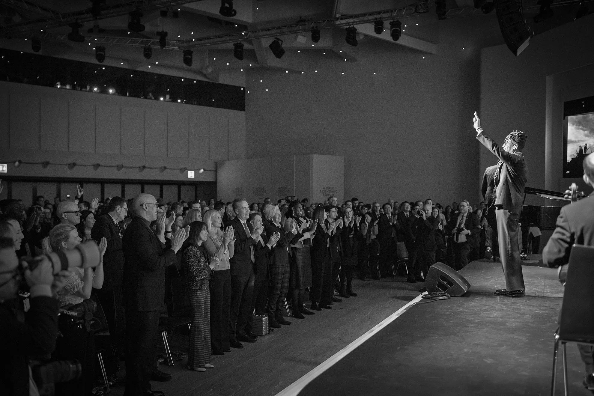 AM260122_IMPRESSIONS_©WEF_ALAVEE_1656 copy.jpg