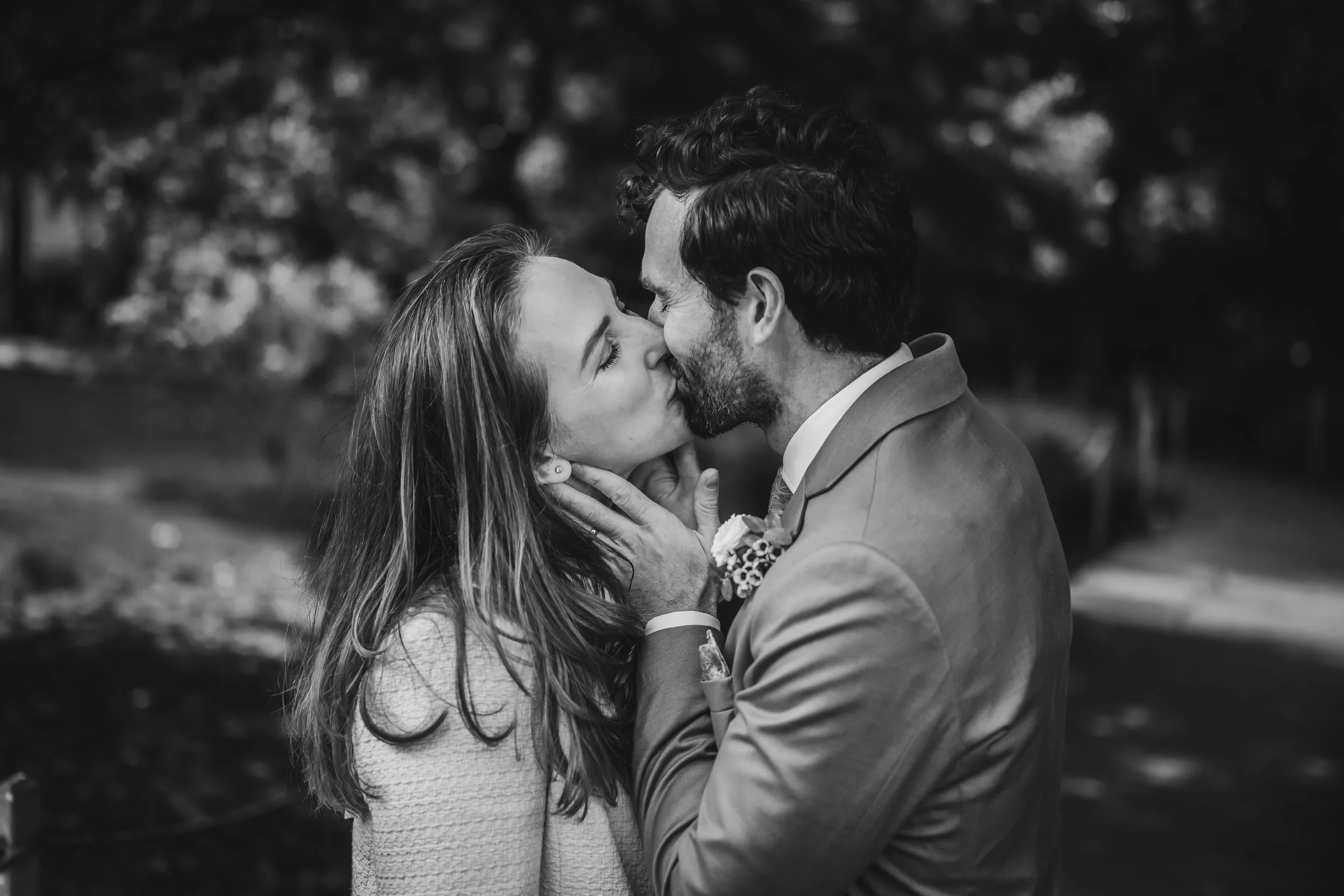 A couple in love in Dublin park 