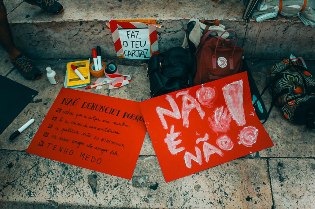 “mexeu com uma, mexeu com todas” - não à cultura da violação (protest)