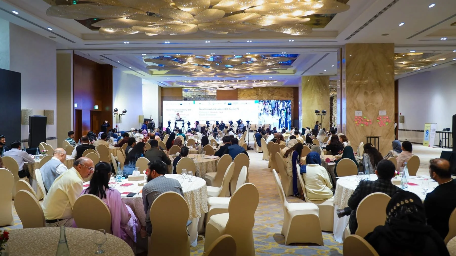 Feel Worldwide Foundation programs and events supporting leadership development, education, entrepreneurship, youth opportunity, women’s empowerment, community impact, U.S.-Pakistan Partnership, global partnerships, and U.S.-Pakistan collaboration.