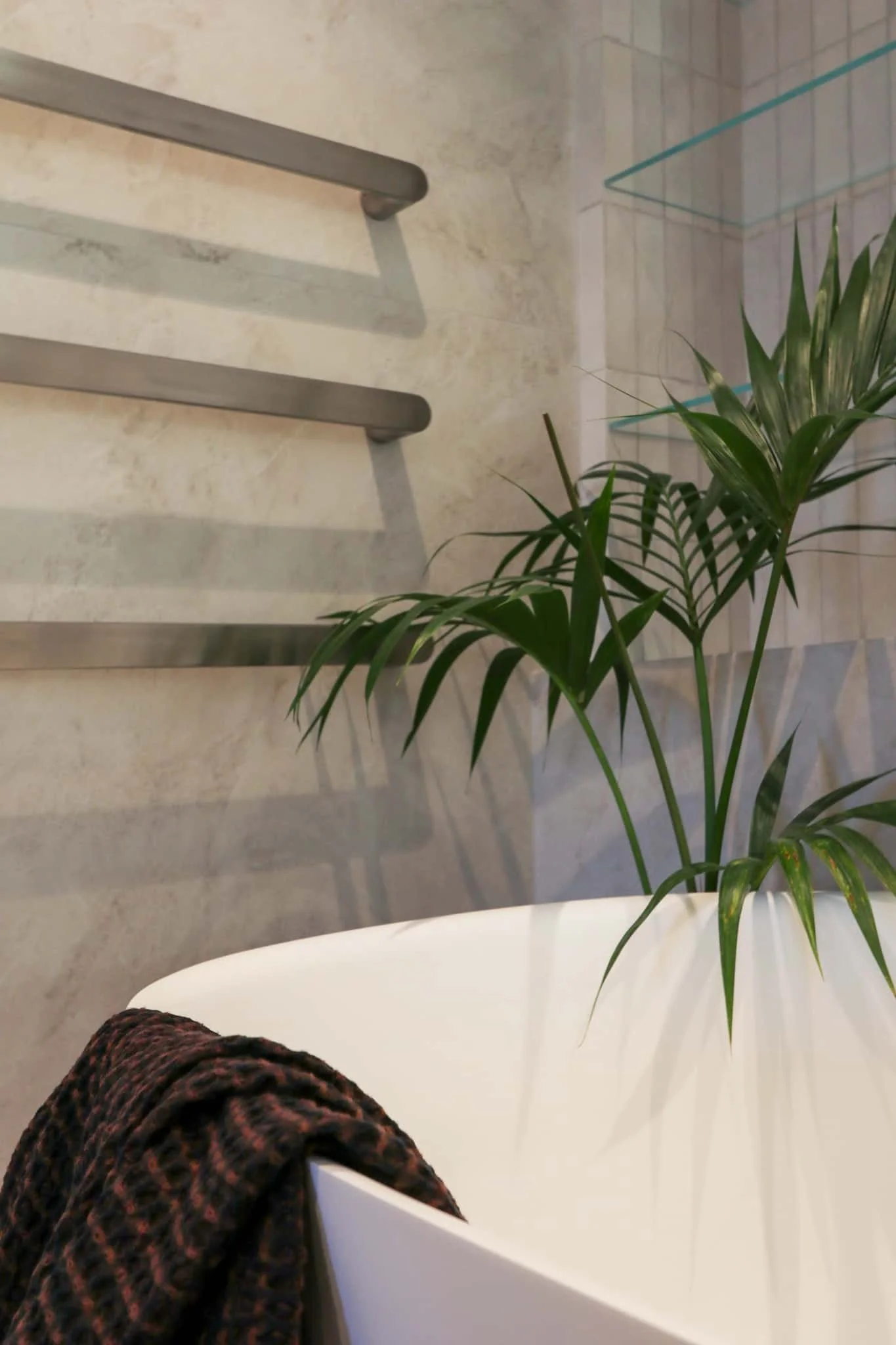 Strathmore master en suite with reeded glass shower panels, freestanding bath, and double vanity