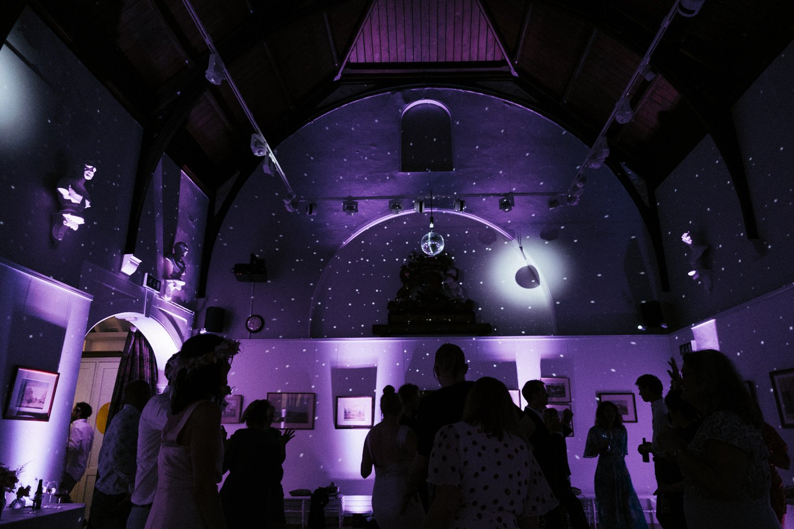LONDON WEDDING PHOTOGRAPHERS-134.jpg