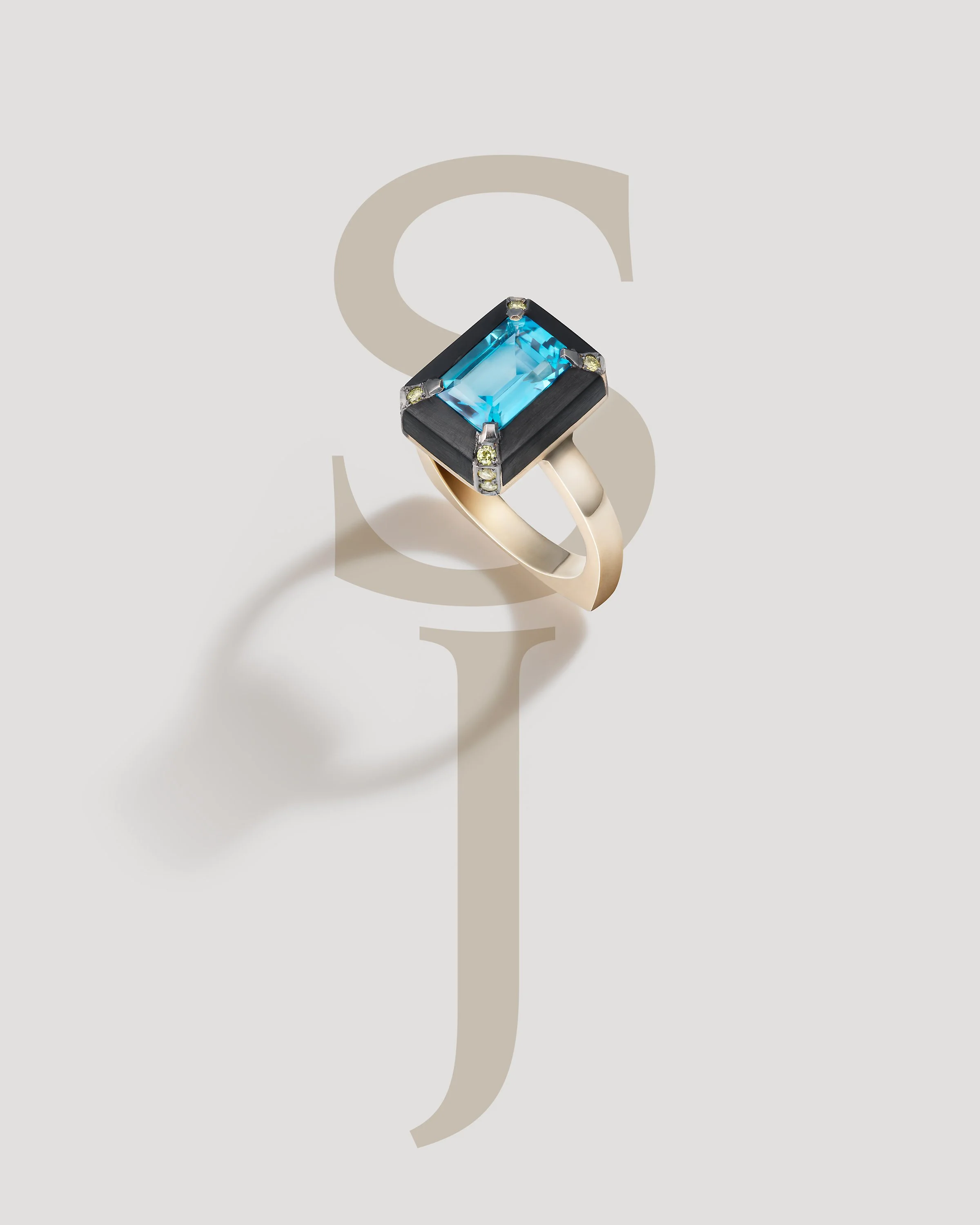 Blue-Topaz-Ring-Strattons©Damian-Lamartine-2025V3-SM.jpg