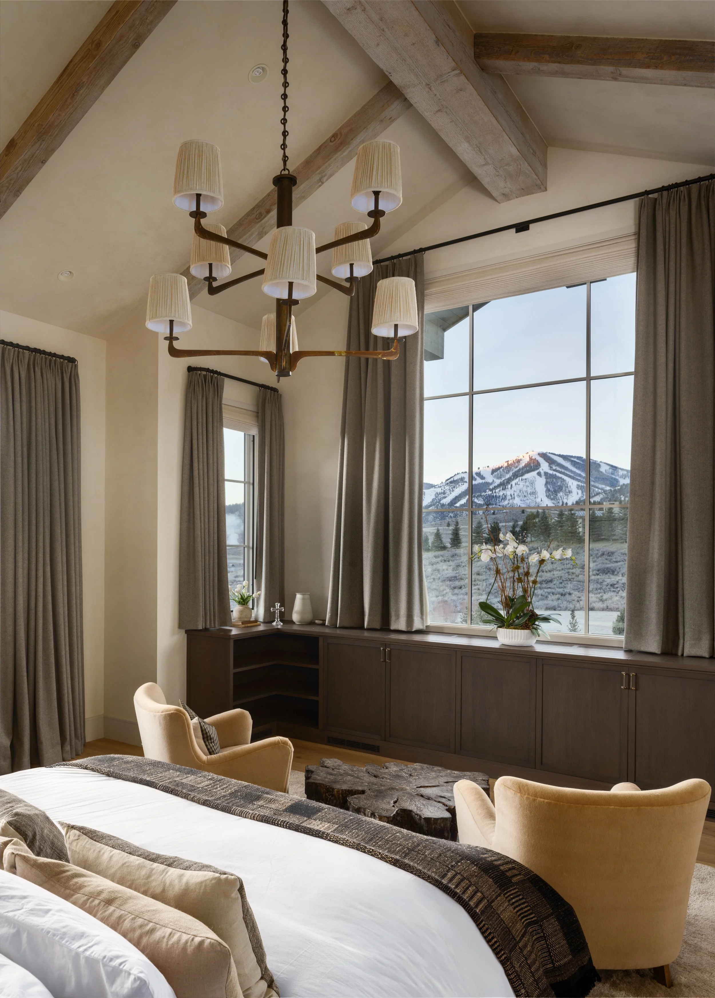 212 Sun Peak - Interior - 175-Edit.jpg