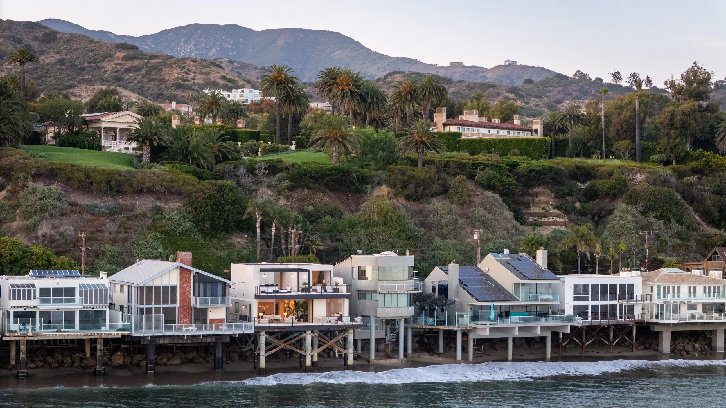 RTABBOTT_MALIBUCOLONY_04.jpg