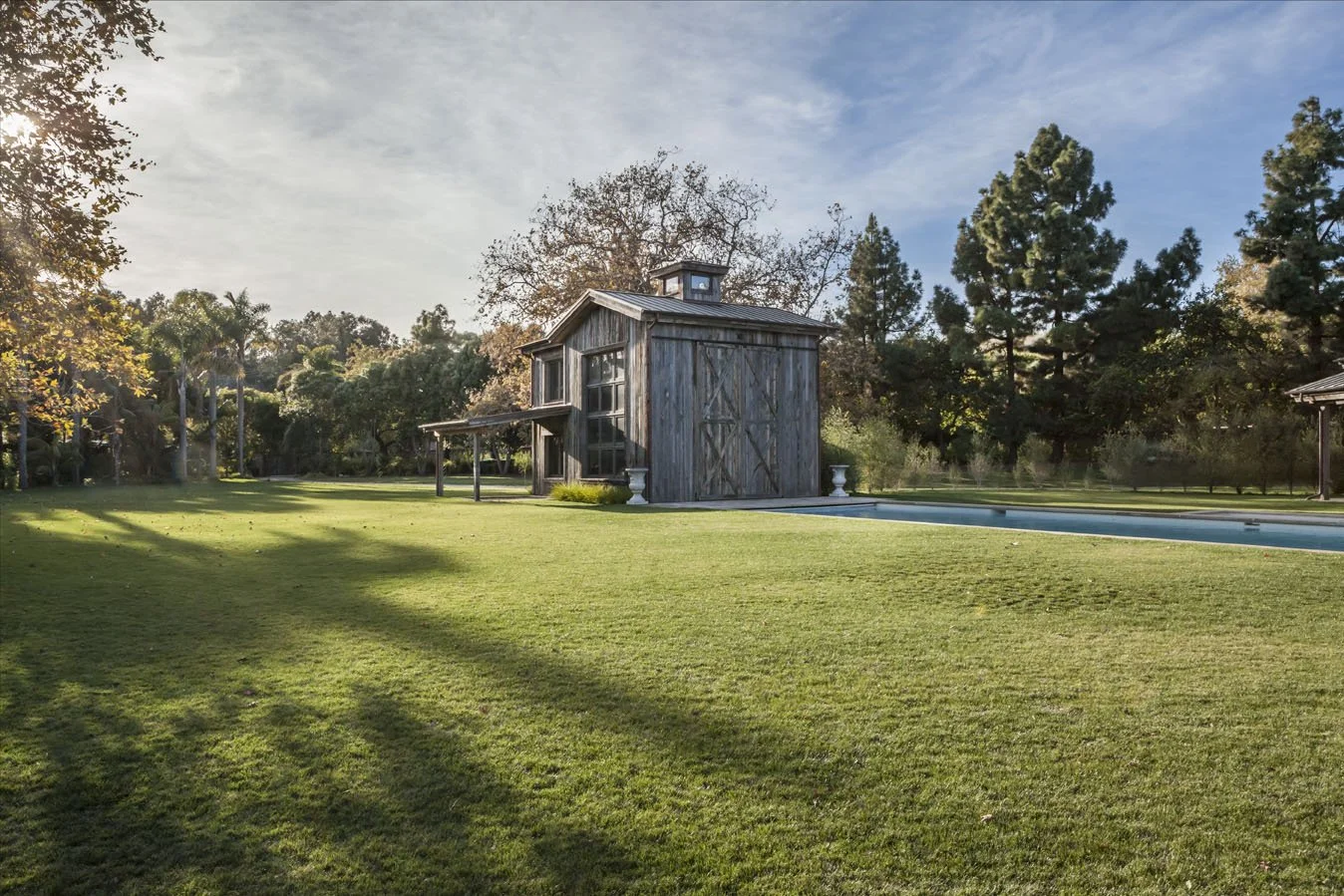 EXTERIOR_LAWN_STUDIO copy.jpg