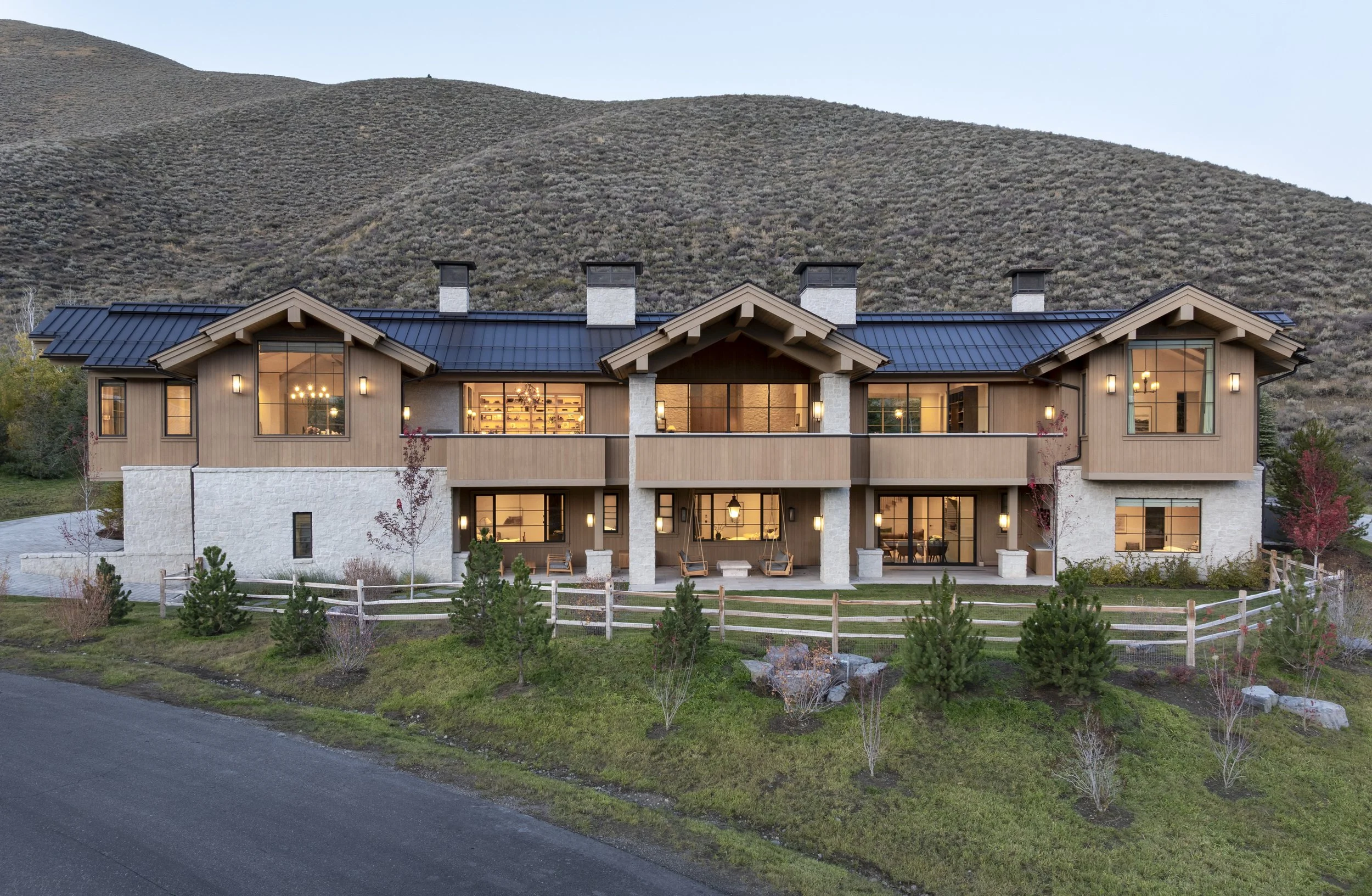 212 Sun Peak - Twilight - 122-Edit.jpg