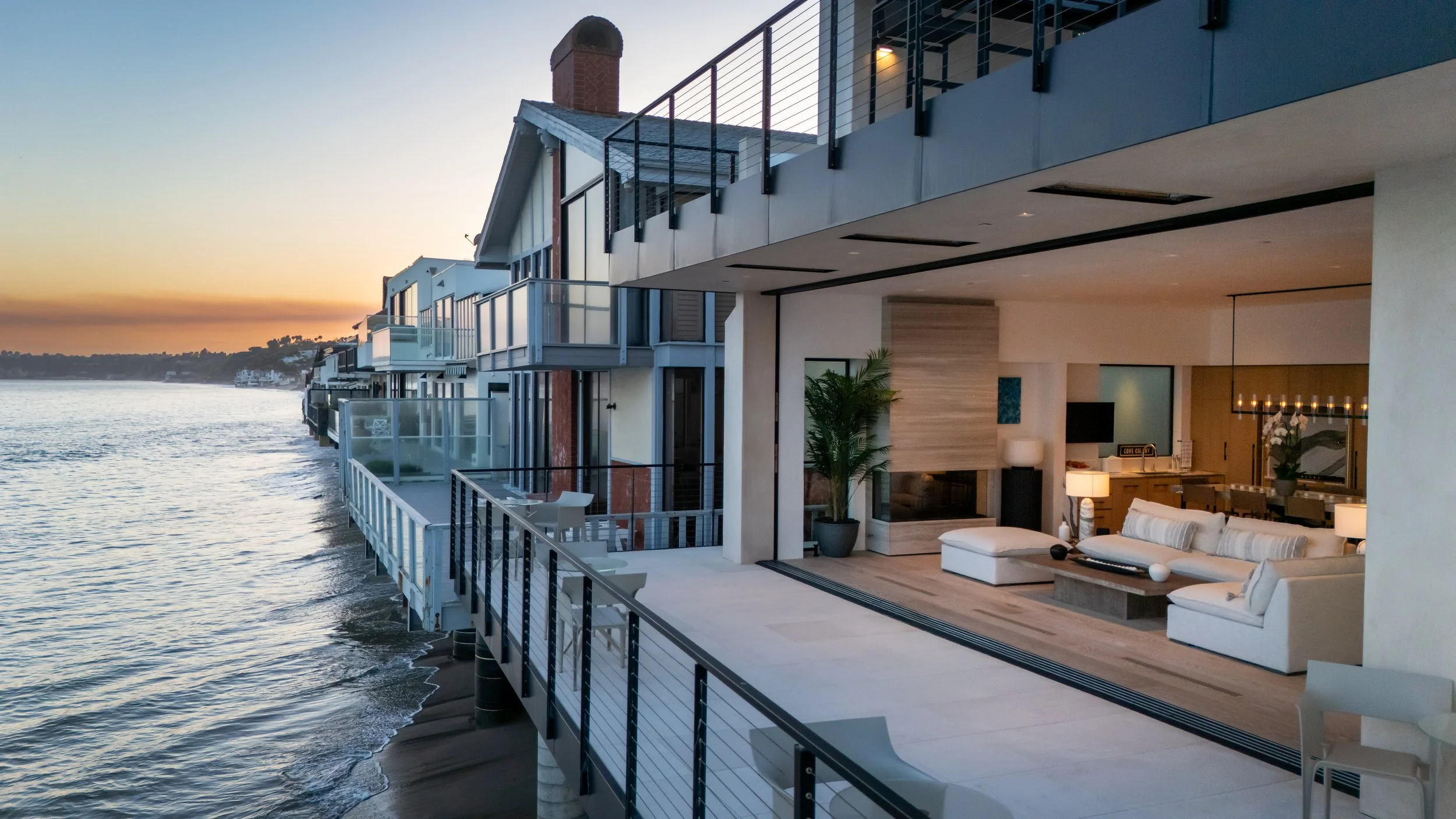 RTABBOTT_MALIBUCOLONY_06.jpg