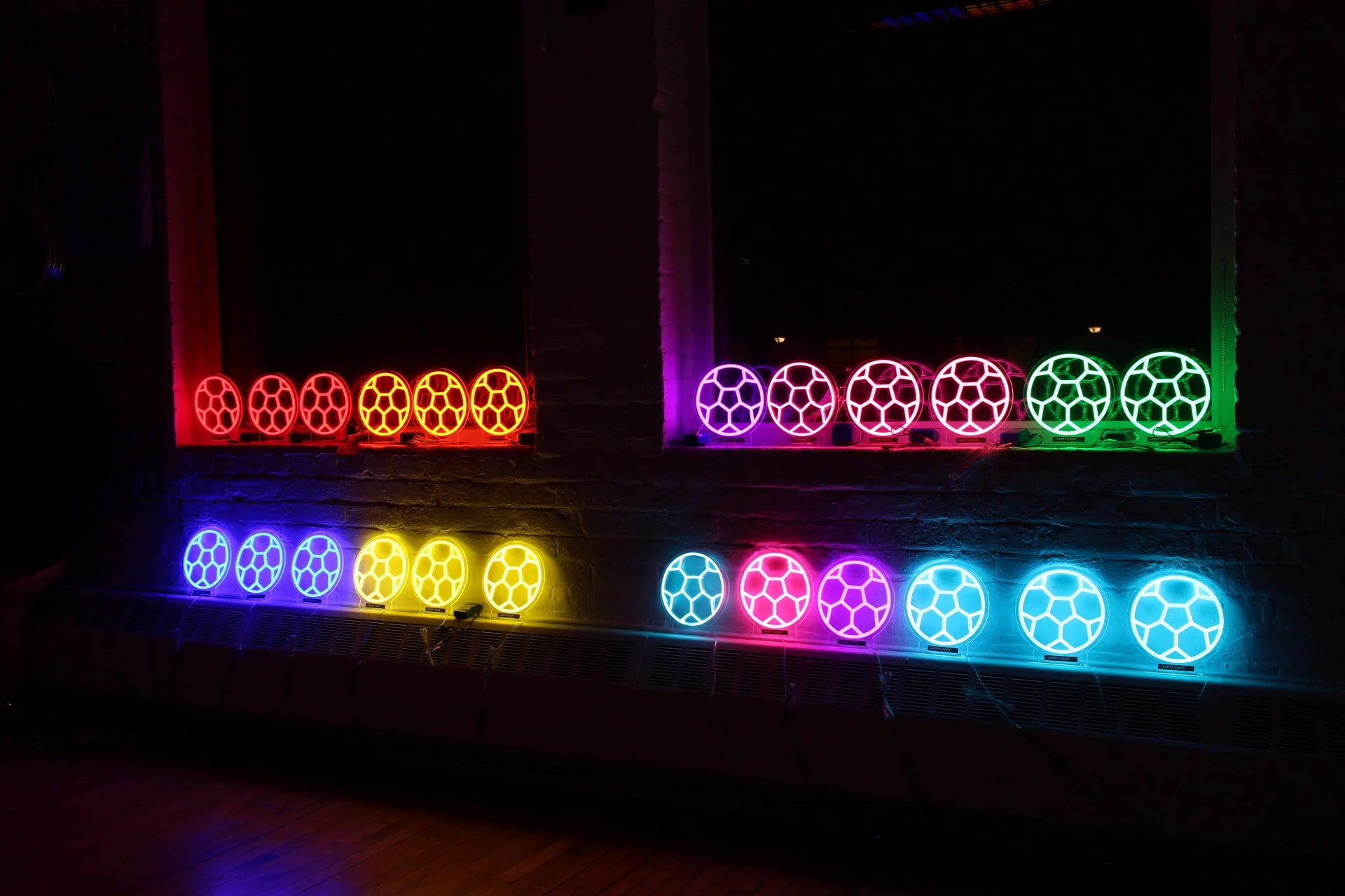liberty kicks-2026-FIFA-neon-fun-club-LED-soccer-balls- canon-22.jpg