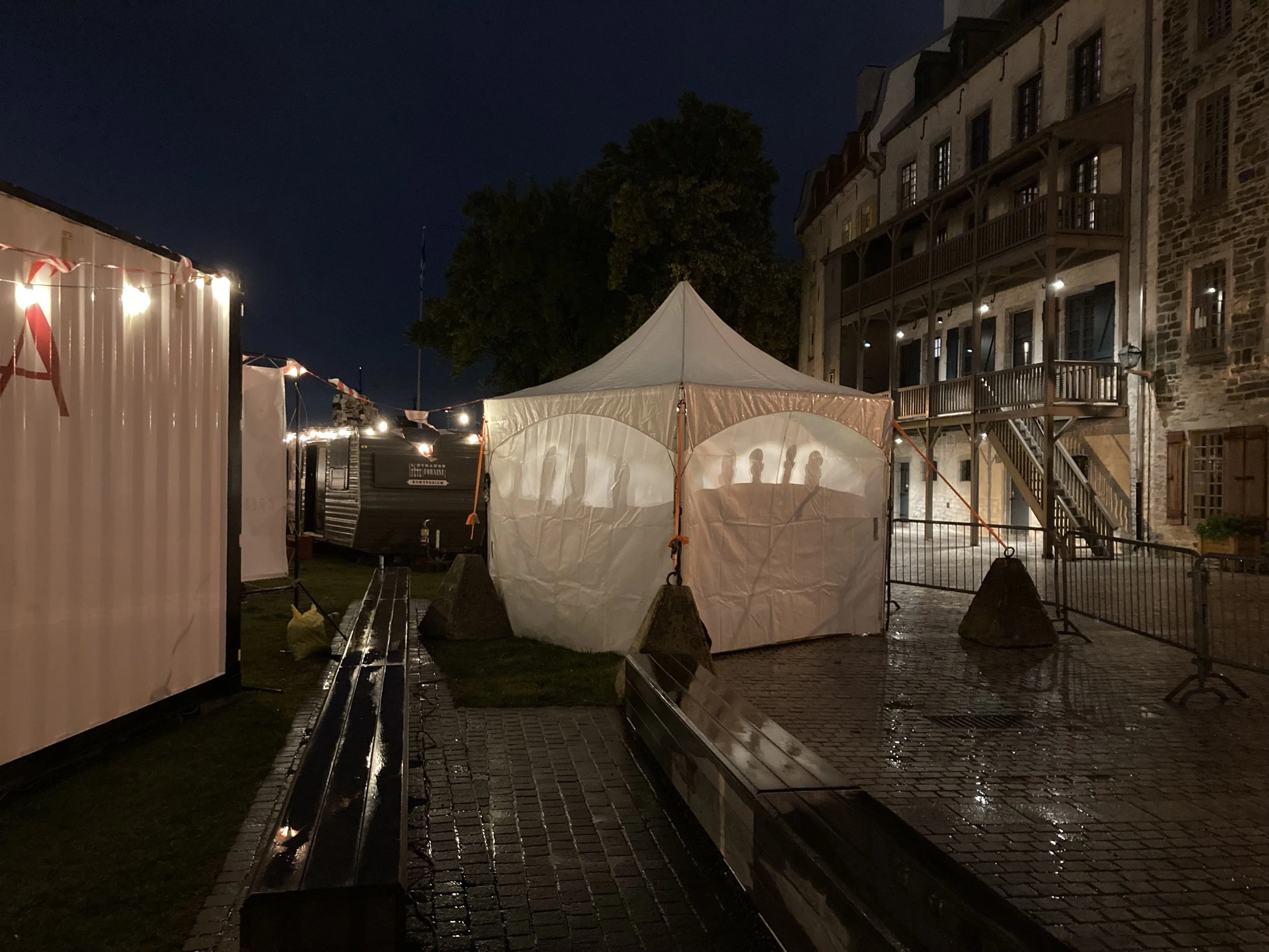 vue extérieure de nuit