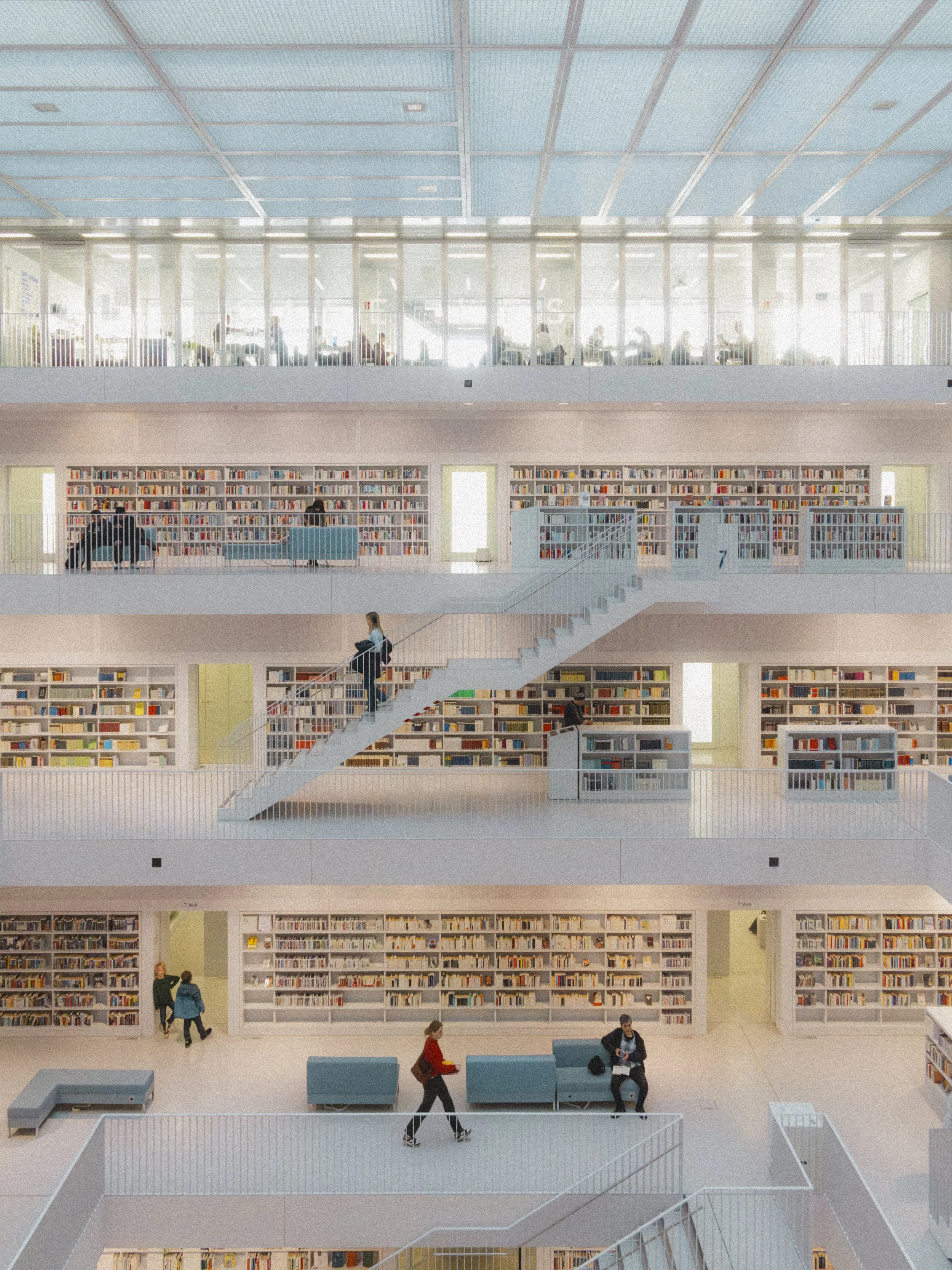 Architectural photography Stadtbibliothek Stuttgart Arianna Corral Photographer.jpg