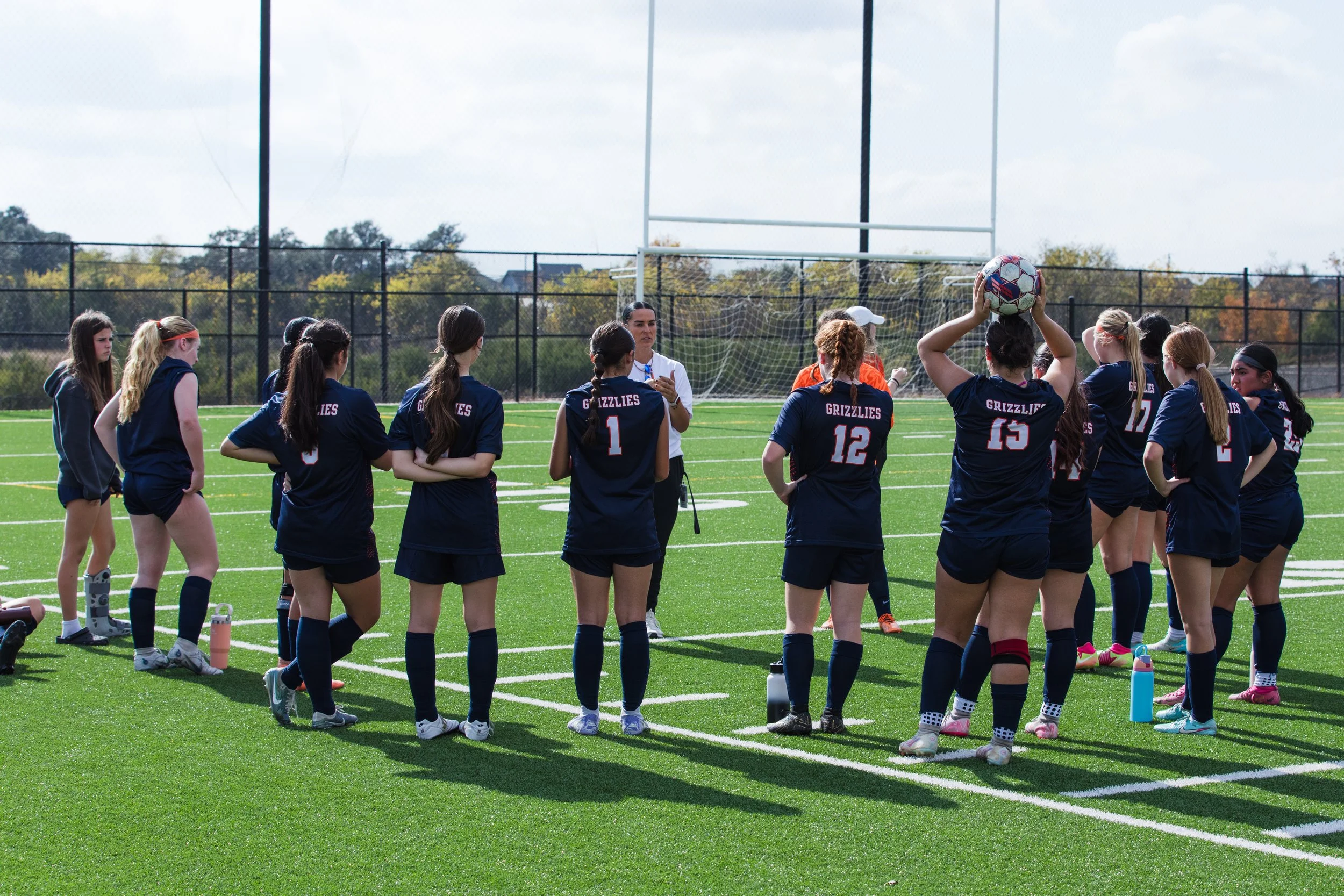 2512_Blue Santa Scrimmage-258.jpg