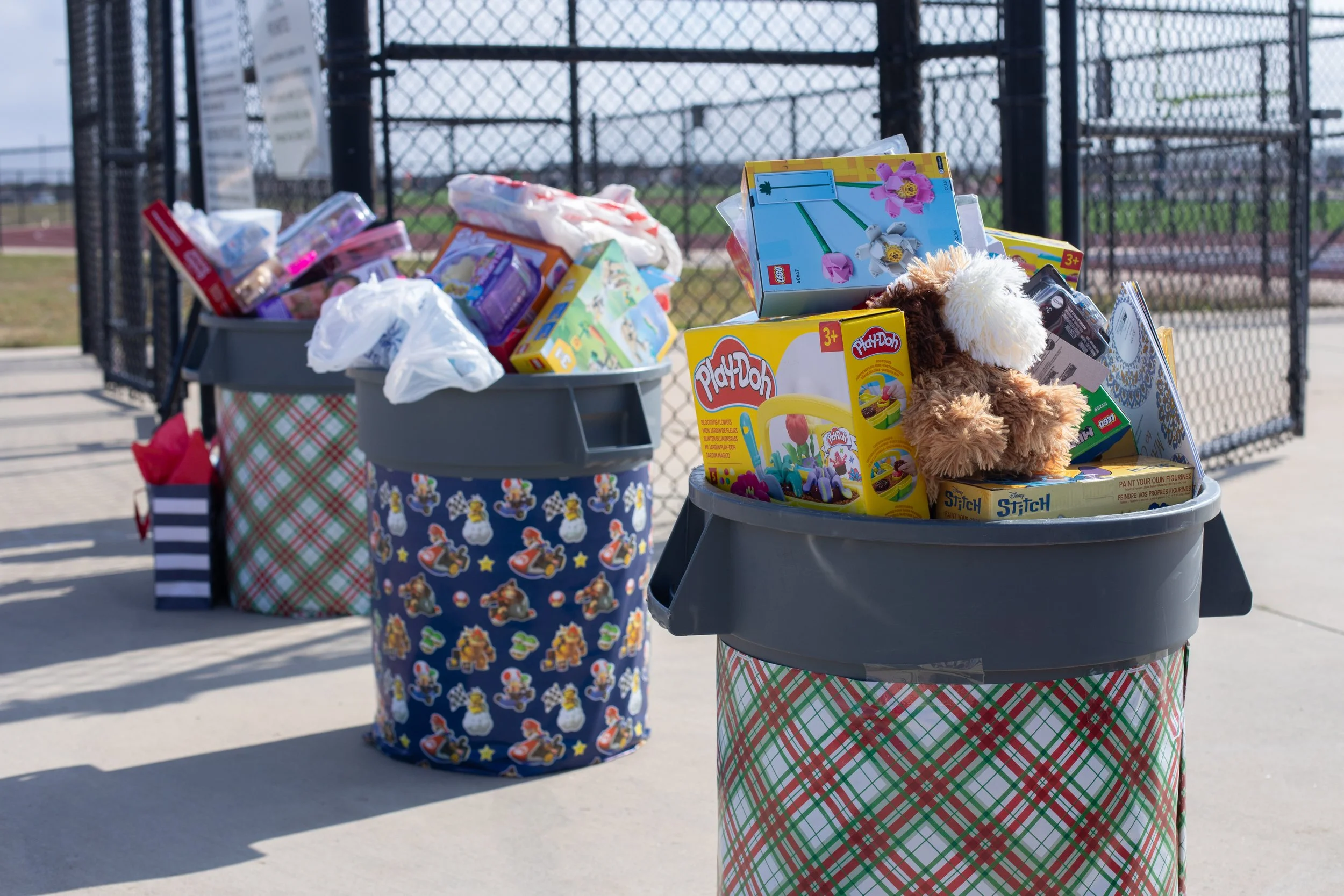 2512_Blue Santa Scrimmage-143.jpg